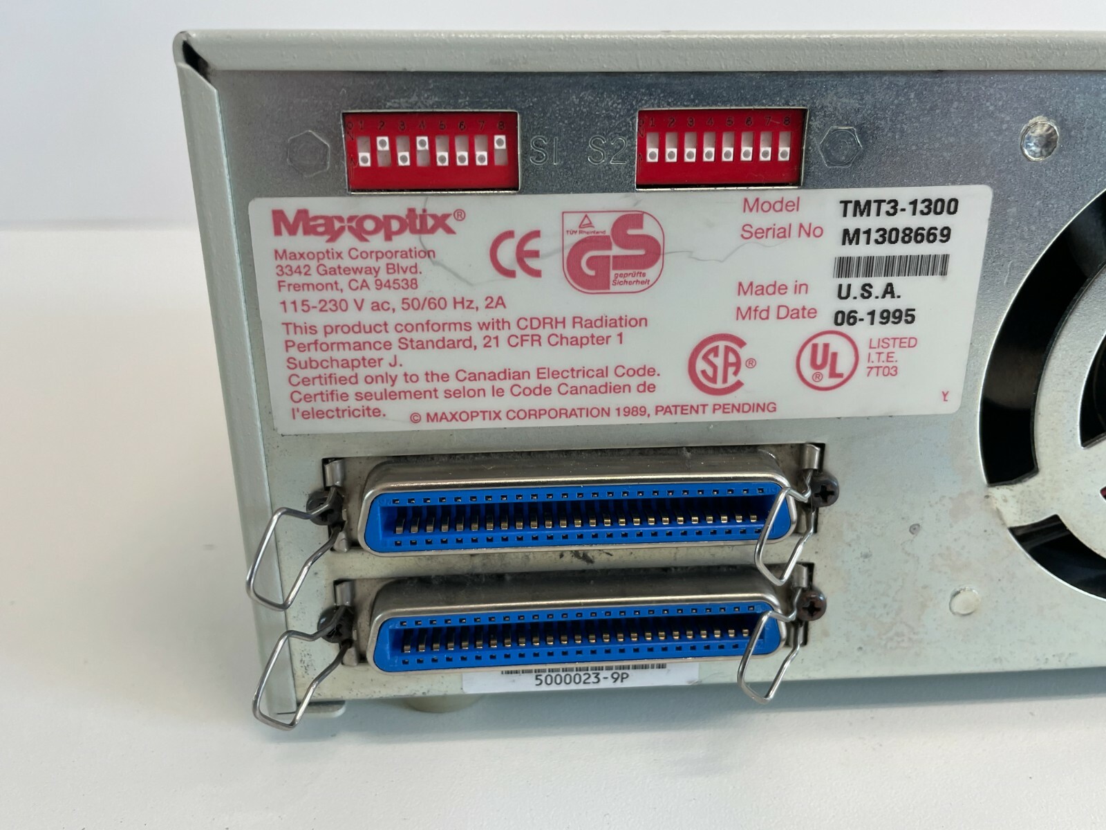 MAXOPTIX TMT3-1300 1.3GB OPTICAL DRIVE SCSI EXTERNAL