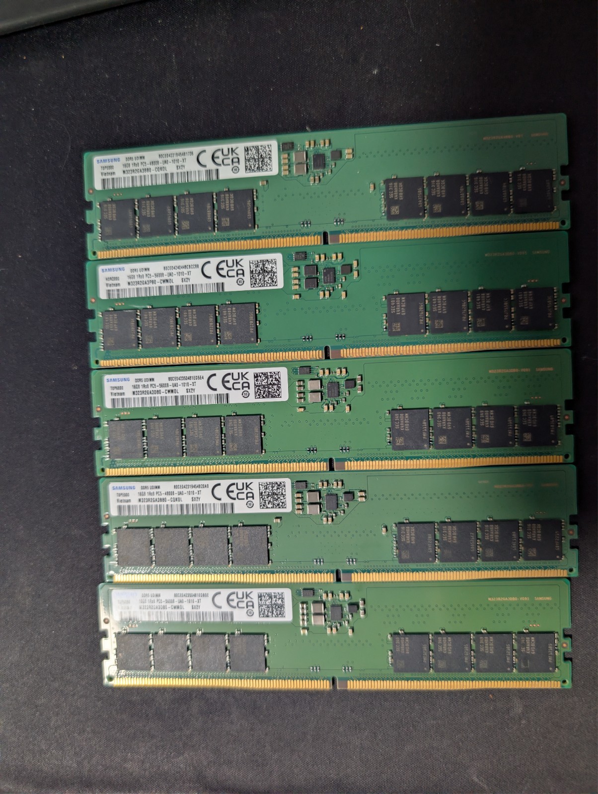 SAMSUNG 16GB 1Rx8 PC5-5600B UDIMM Memory RAM M323R2GA3DB0-CWM0L for Desktop PC