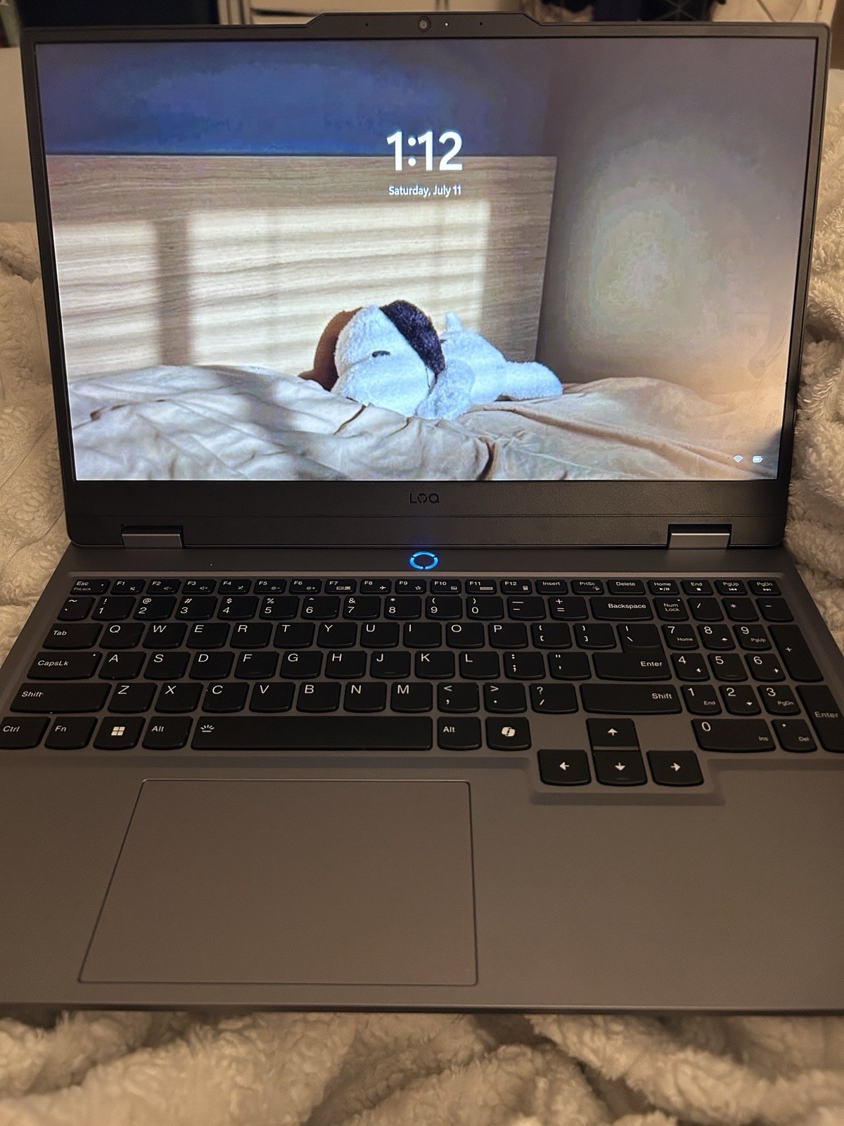 Lenovo LOQ 15.6″ FHD Ryzen 5 7235HS 16GB 512GB RTX 4050 Win11 Luna Gray