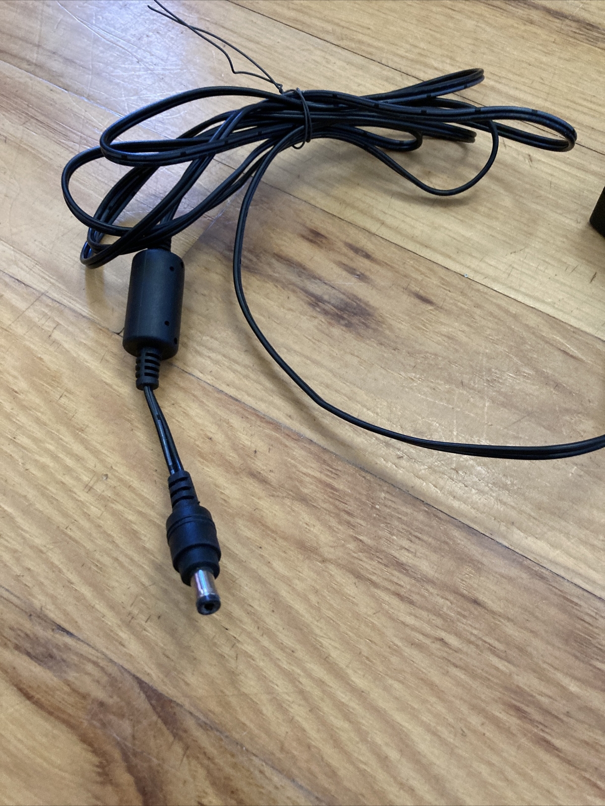 Delta Electronics DPSN-22CB A AC Adapter- Laptop 22W 12V 2-Prong Motorola/ Used