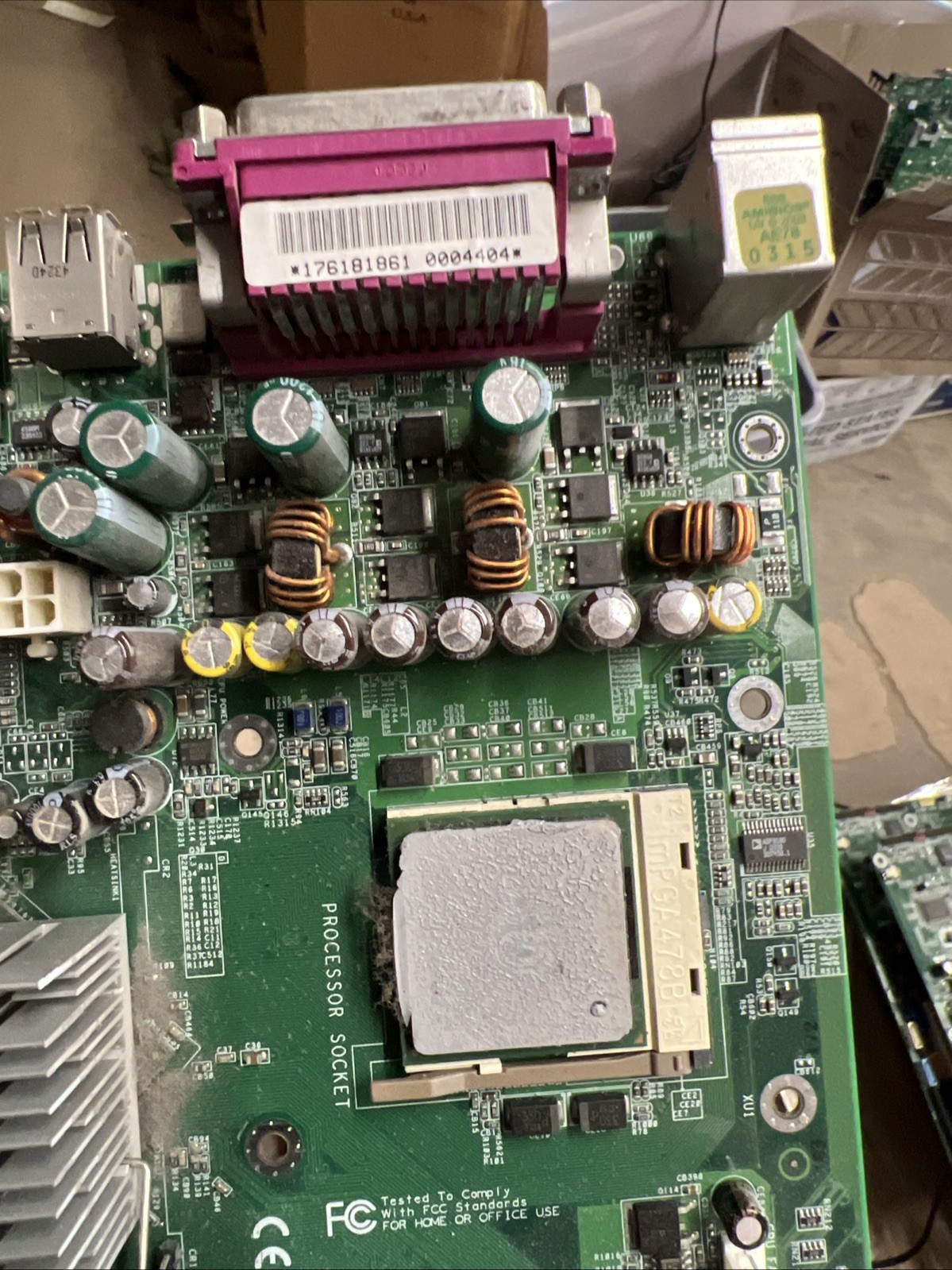 Asus P4SD-VX REV:2.01 Socket 478 (LGA478) Motherboard