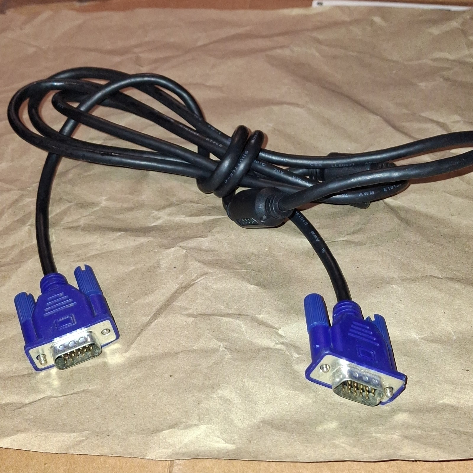 VGA/SVGA D-Sub Male to Male Monitor Cable 1:1 Black Blue Connectors Used