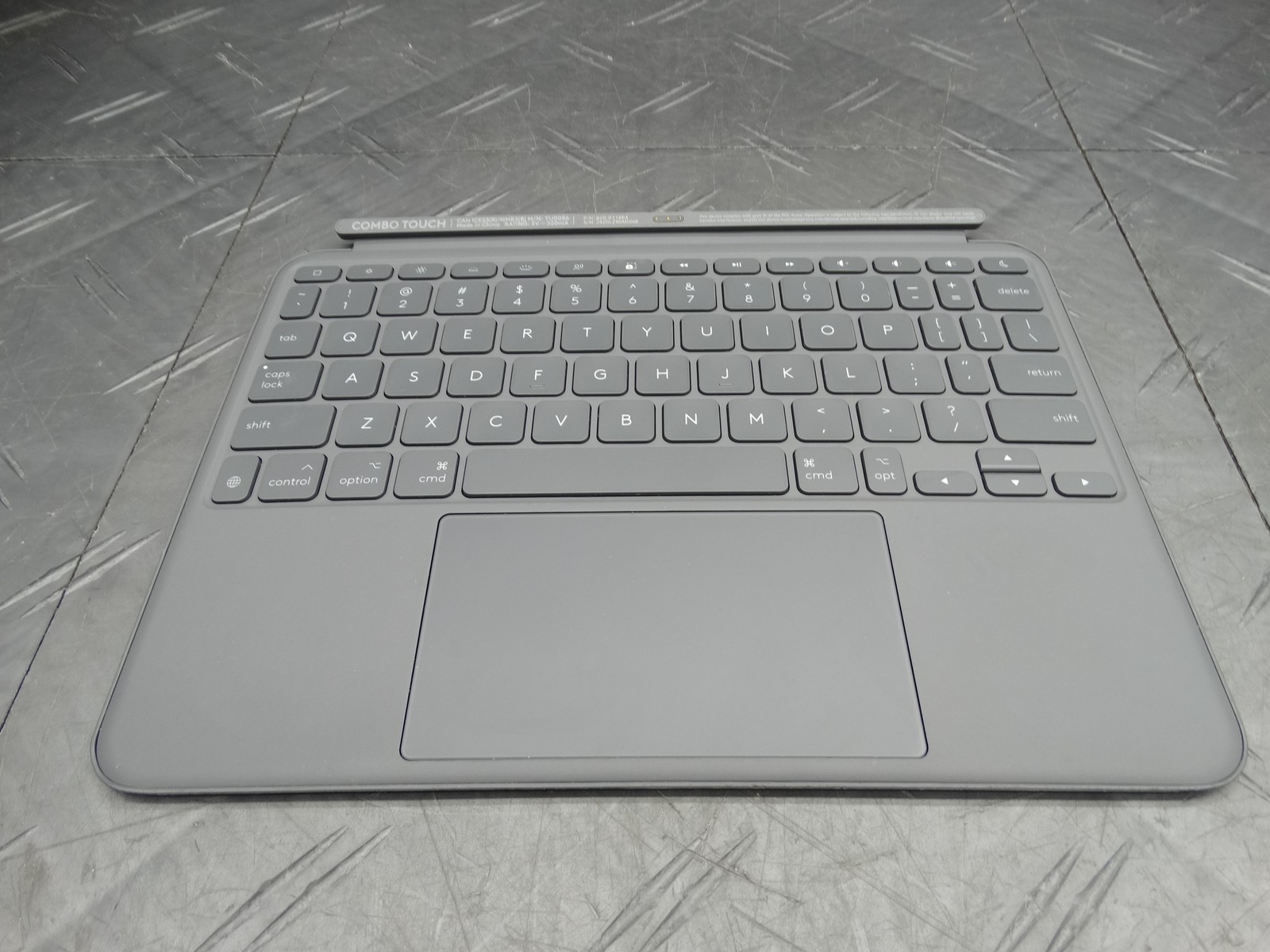 Logitech – Combo Touch iPad Air 11-inch (Oxford Gray) Keyboard Only