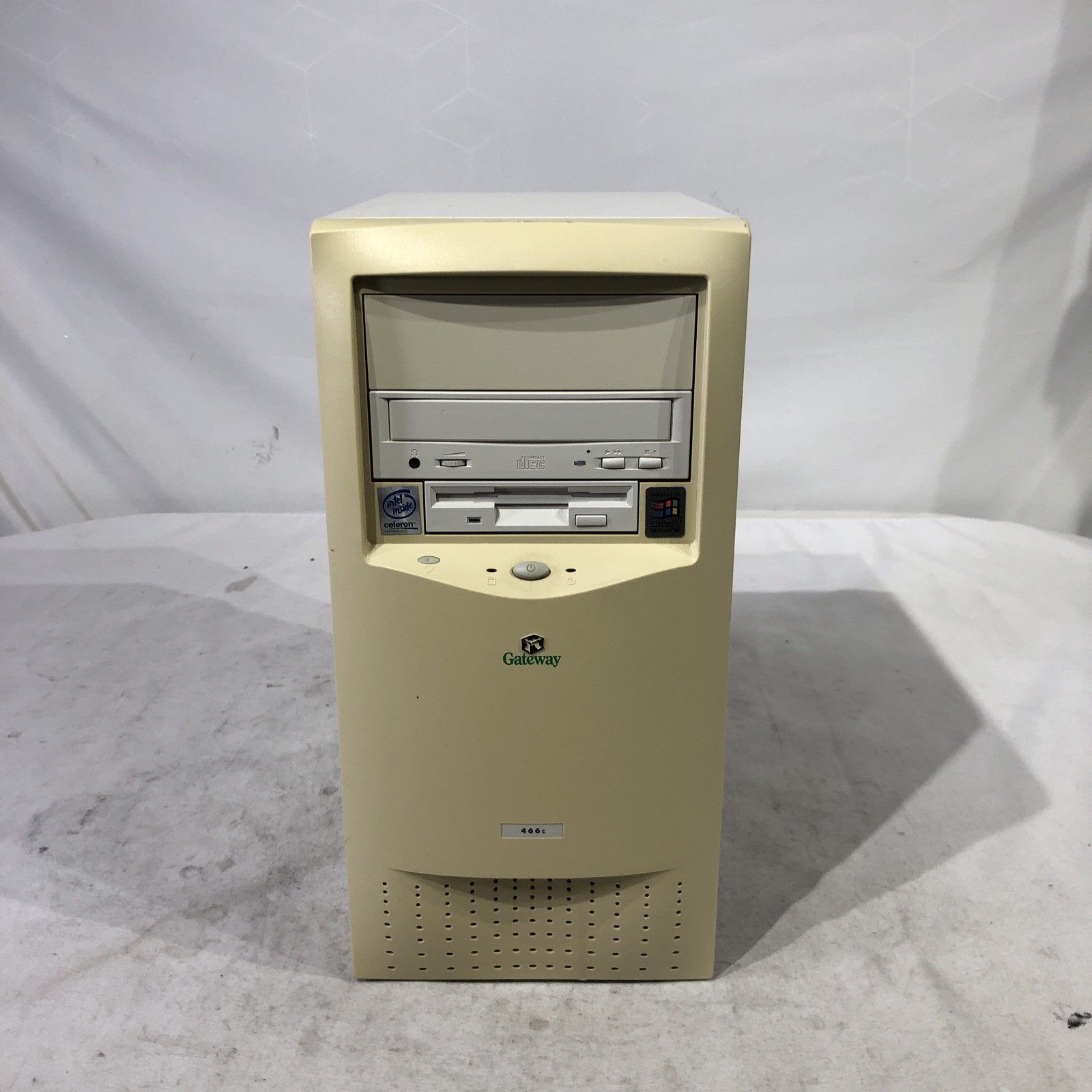 Gateway FMN 466C Intel Celeron 466 MHz 192 MB ram No HDD/No OS