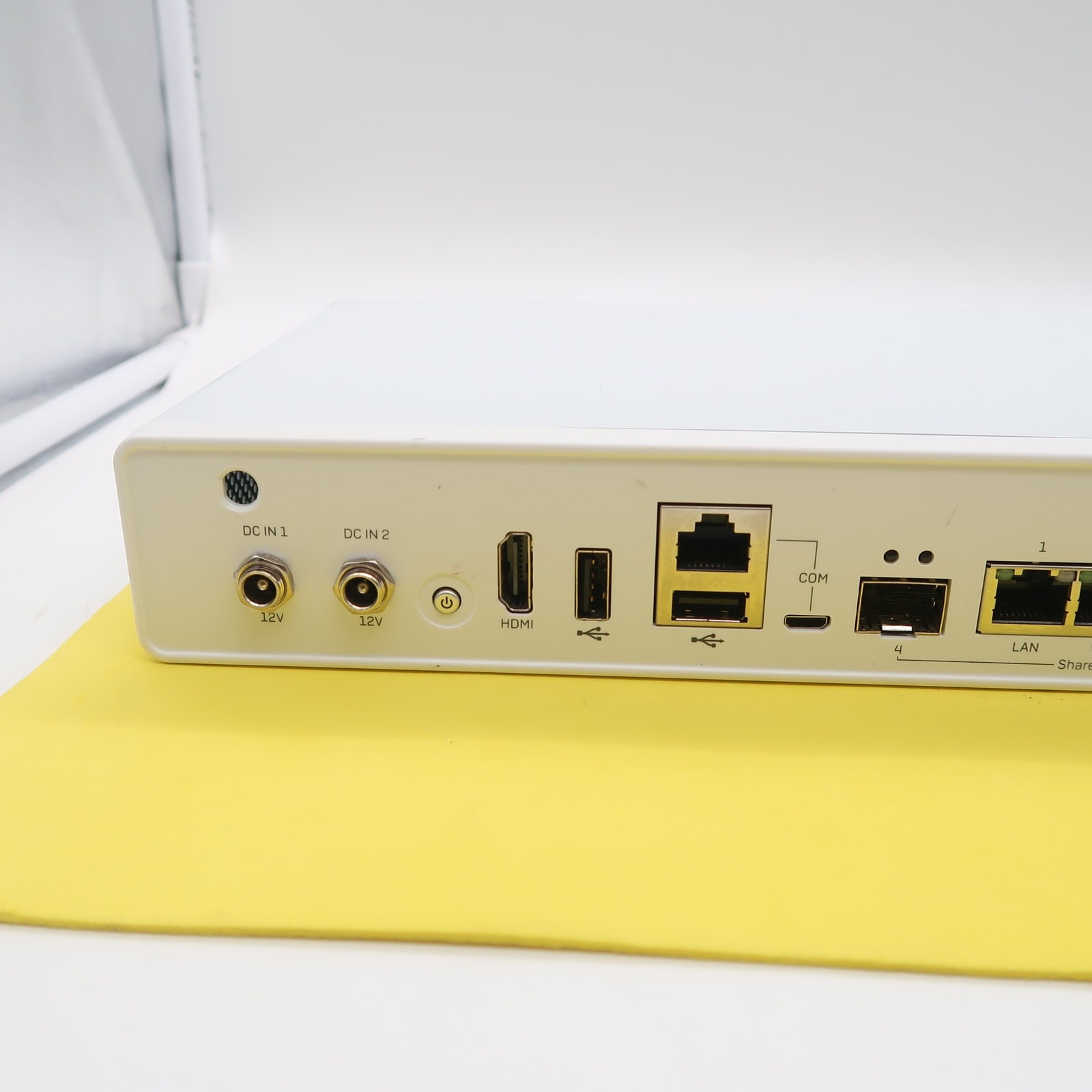 Sophos XG115 Rev 3 Atom 1.6GHz 4GB RAM Network Firewall Desktop Security