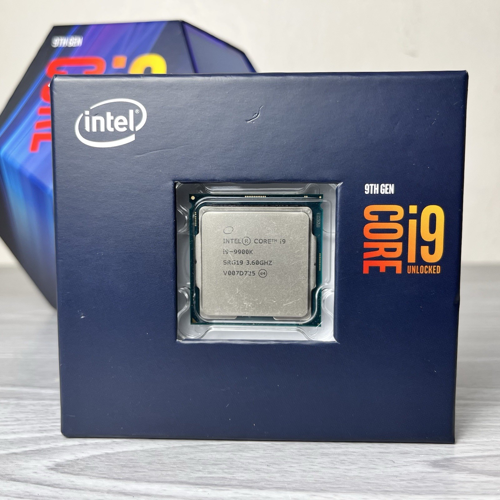 Intel Core i9-9900K SPECIAL EDITION 9th Gen 8-Core 3.6GHz LGA1151 (BARELY USED)