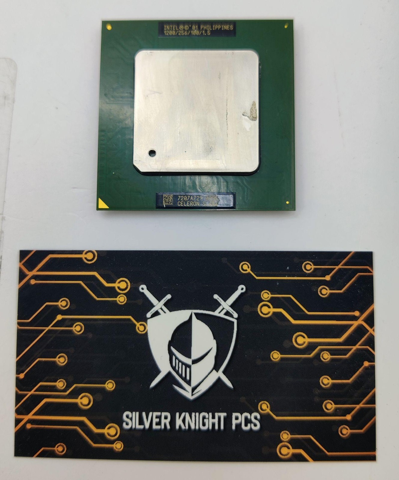 Intel Tualatin Celeron 1200MHZ CPU SL656 RK80530RY009256 256KB 100MHz 1.5V