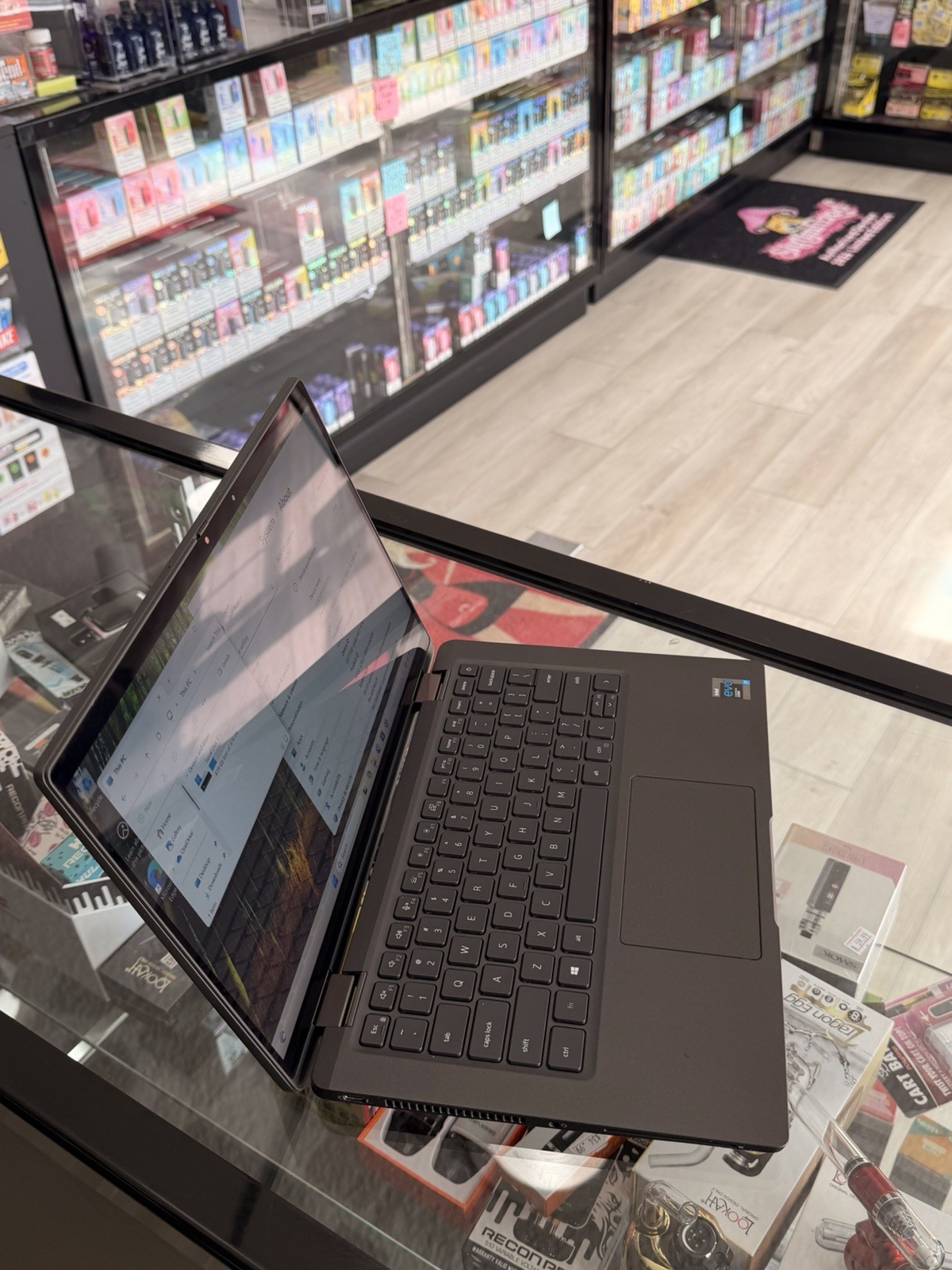 Dell Latitude 7420 2-in-1 14″ Touch i7 Laptop 32GB RAM 512GB SSD WIN11 Excellent