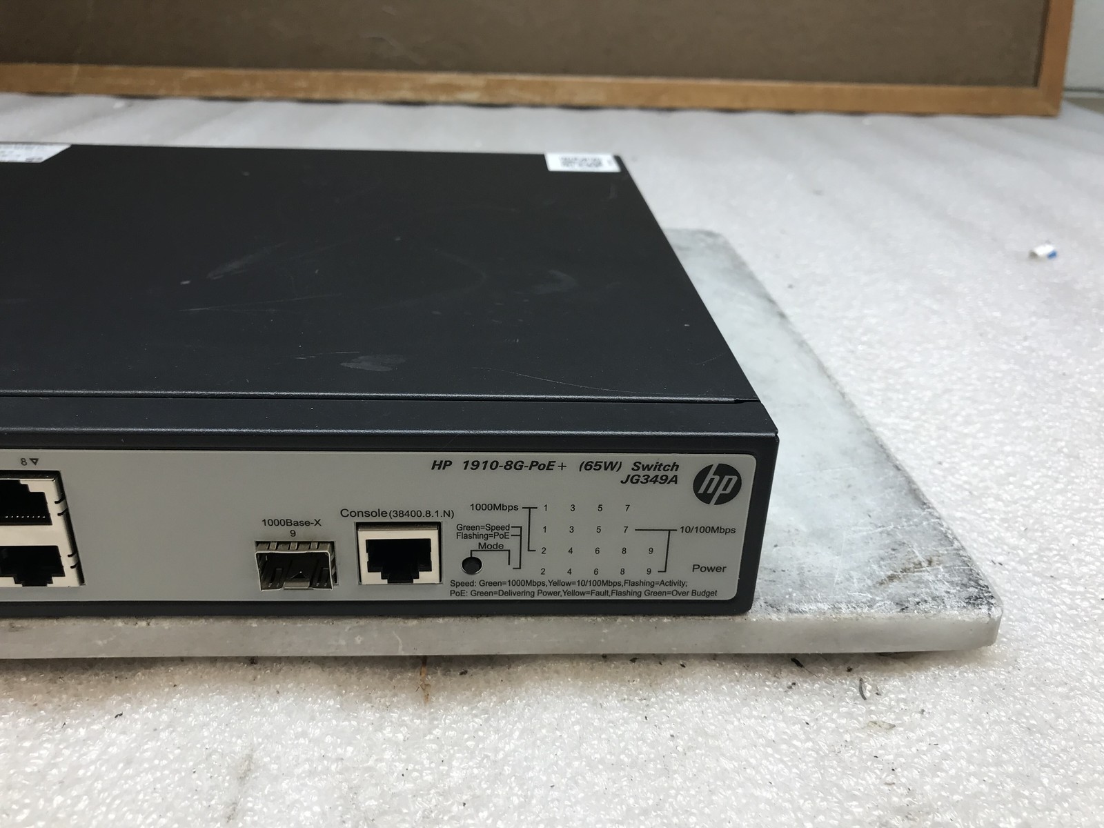 HP 1910-8G-PoE+ 65W Ethernet Switch With Power Cables NO RACK EARS