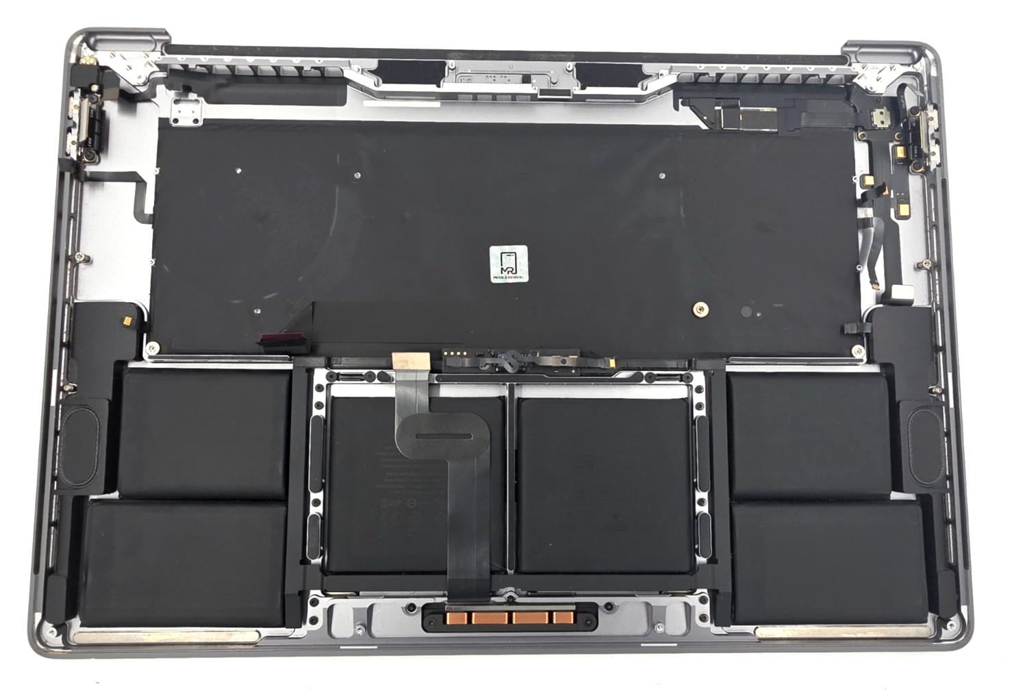 OEM MacBook Pro 16″ A2141 2019 Top Case Keyboard Palmrest Battery Gray Grade B