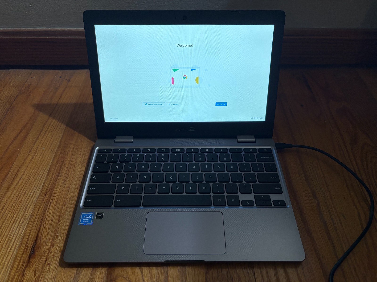ASUS C223N Chromebook 11.6″ Screen 4GB RAM 32GB SSD w/ AC Adapter – FREE SHIP