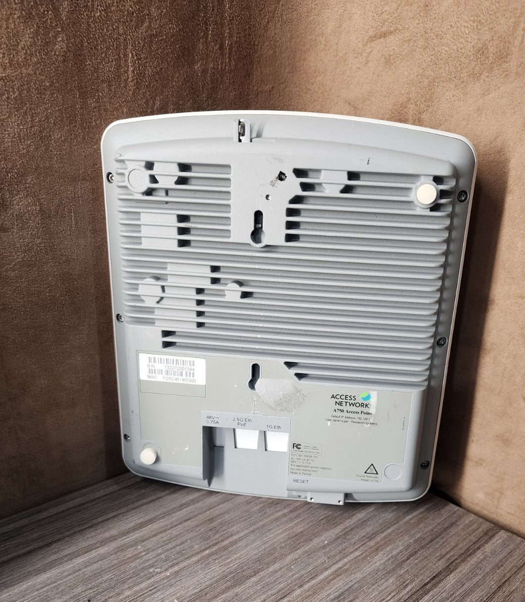 Access Networks A750 (Ruckus R750) Wi-Fi 6 Indoor Access Point – ANU-A750-US00