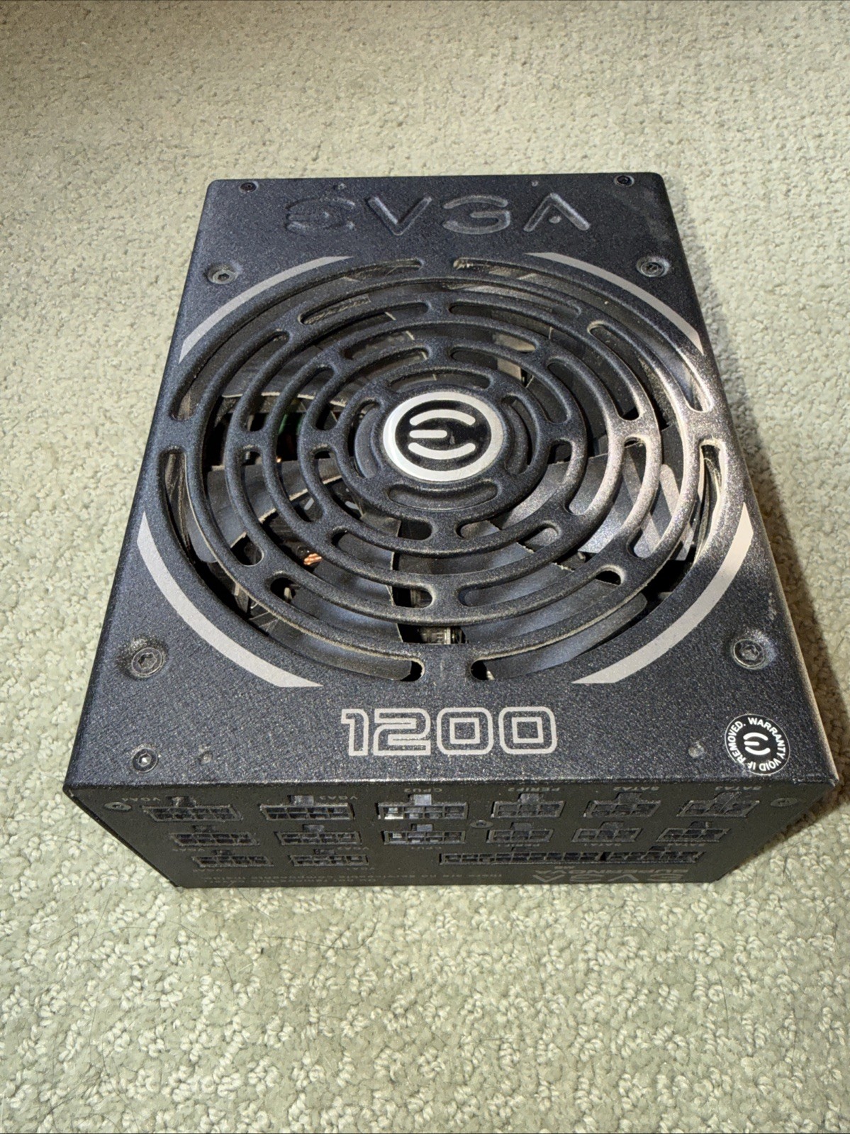 EVGA SuperNOVA 1200-P2 80+ Platinum 1200W Power Supply PSU 220-P2-1200