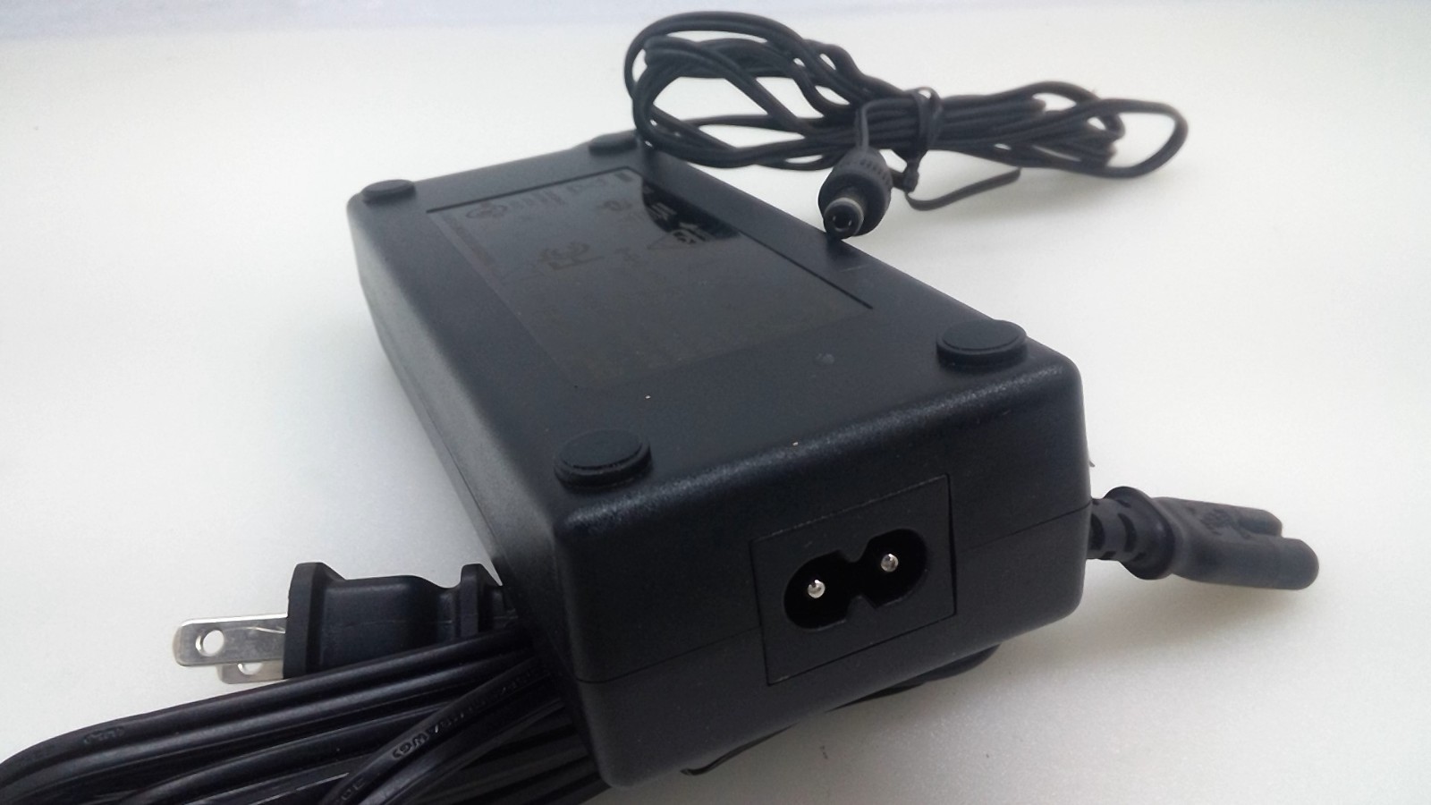 Genuine Polk 19V 4.73A 89.9W AC/DC Adapter DYS902-190473G for AM8214 AM8215