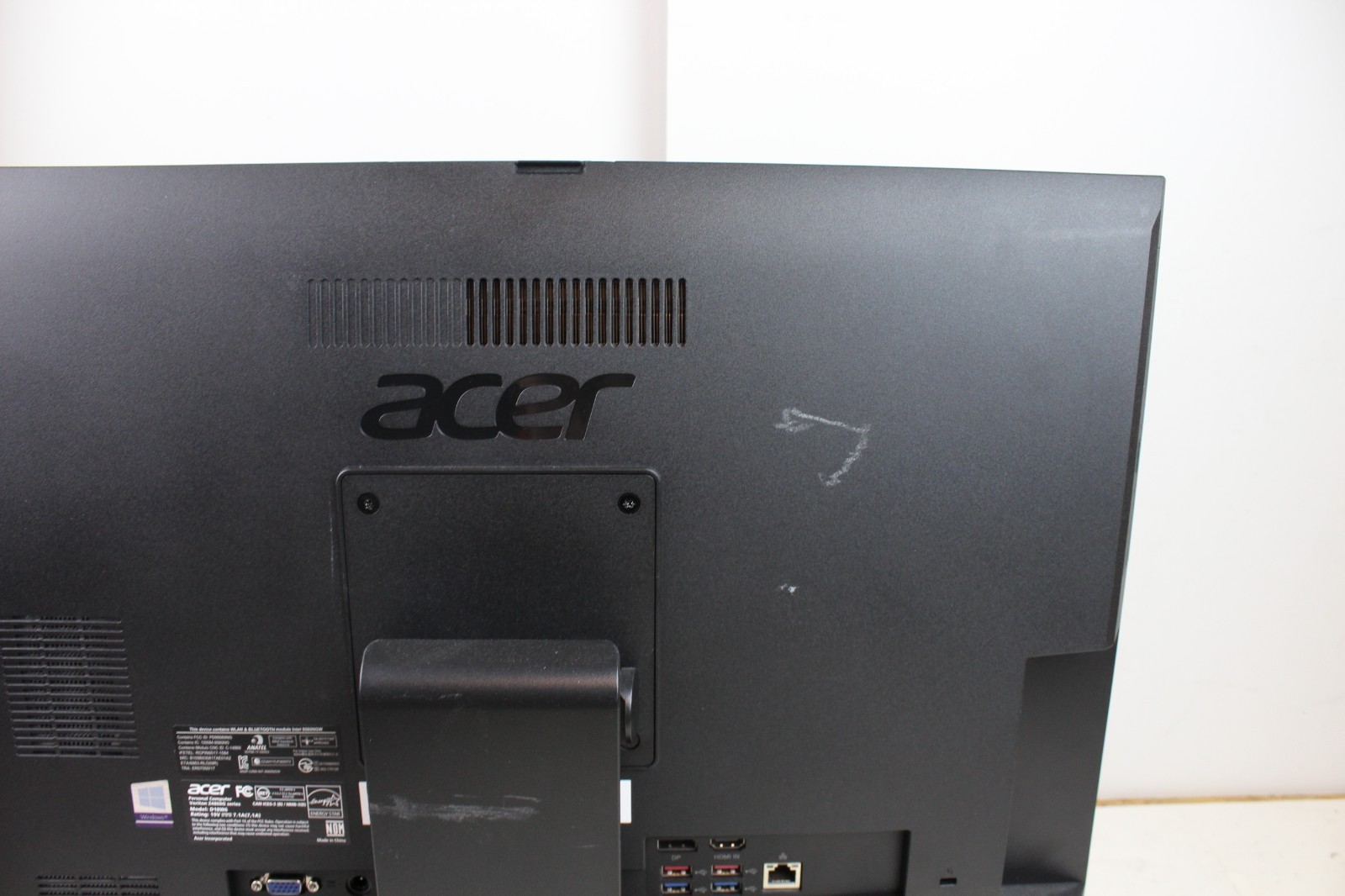 Acer Veriton all in one i7-8700 8GB 1TB HD w/ OS NO POWER CABLE Z4860G D18W6