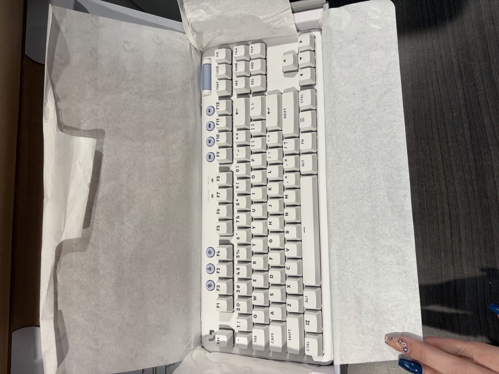 Logitech G715 Aurora Collection Wireless Mechanical Gaming Keyboard-Tactile Keys