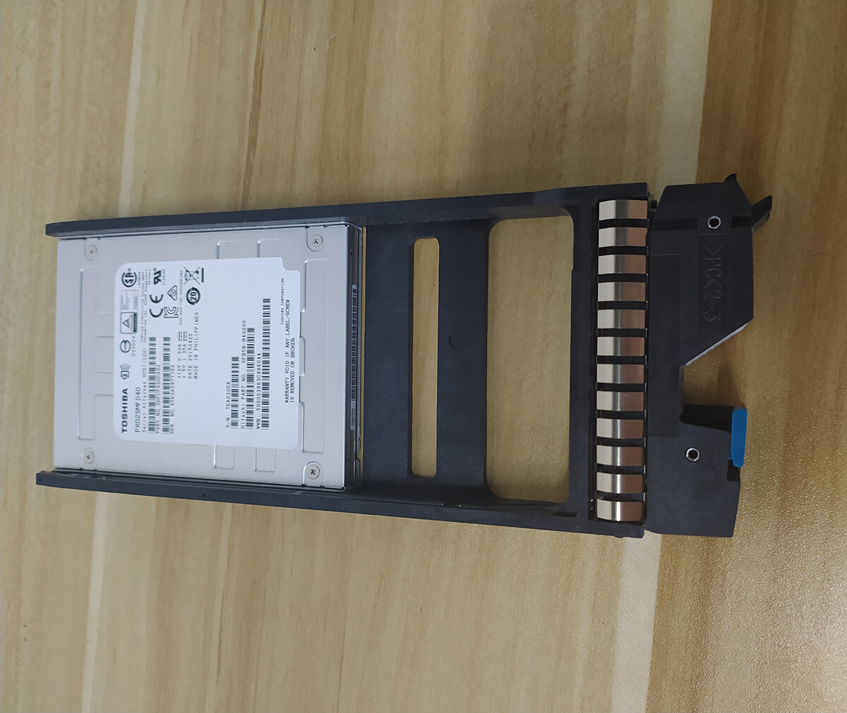 HDS VSP 5559016-A G200 G400 G600 400G 12GB 2.5″ SSD