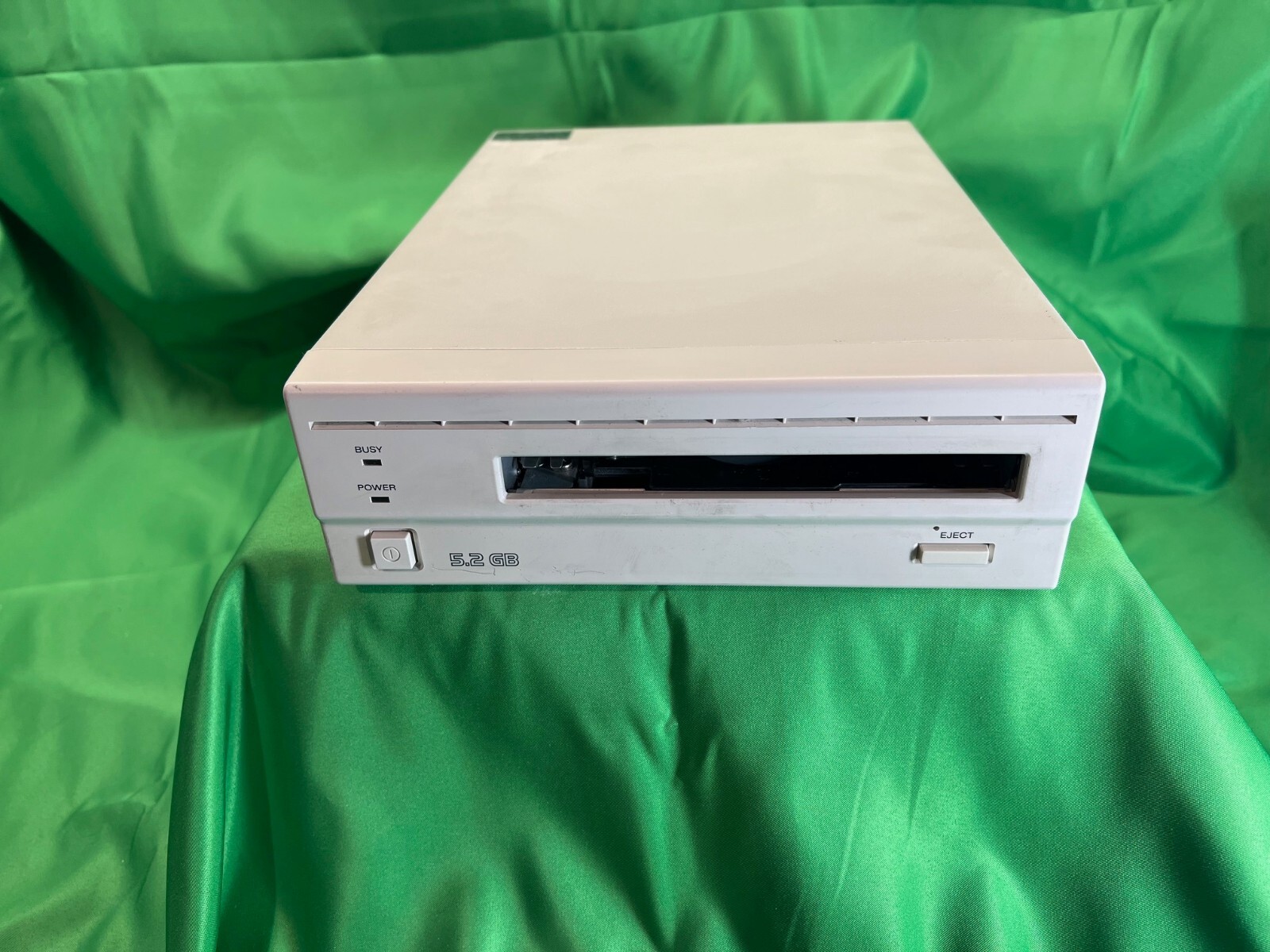 Sony SMO-S551SD in ORIGINAL SONY External Case 5.2GB MO Drive
