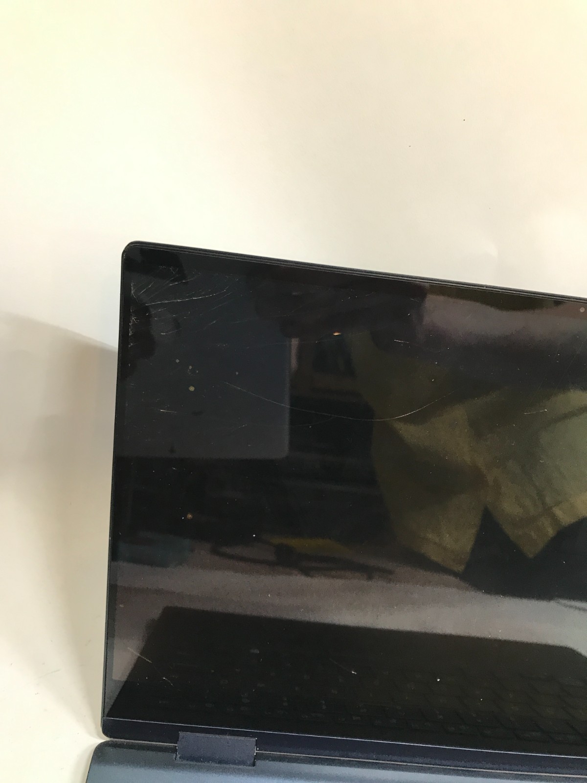 Samsung GalaxyBook Pro 360 11″ Intel Core i7-1165G7 16GB RAM NO SSD/OS For Parts
