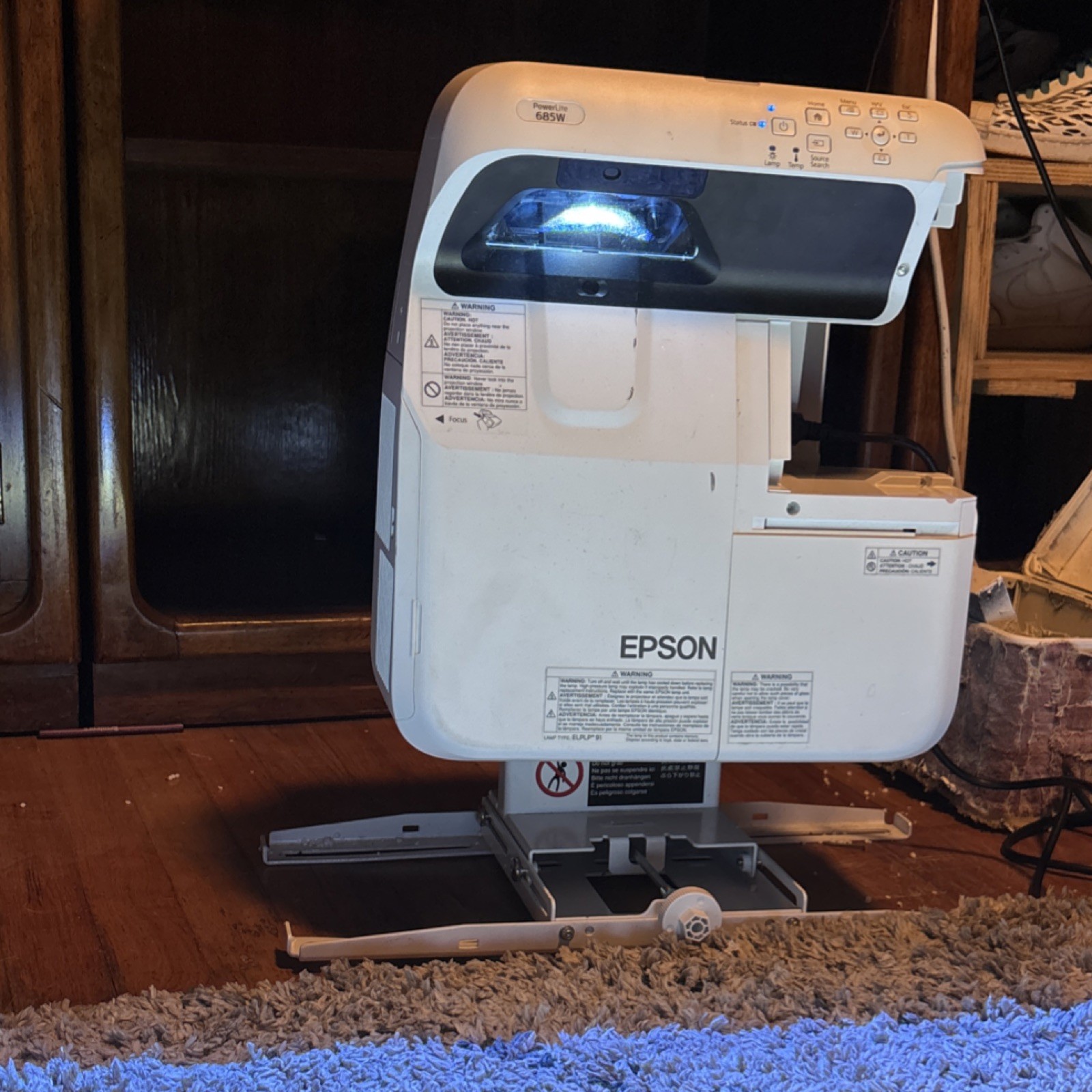 Epson BrightLink 695Wi Ultra-Short Throw Tri-LCD Projector 1280×800 3500lm HDMI