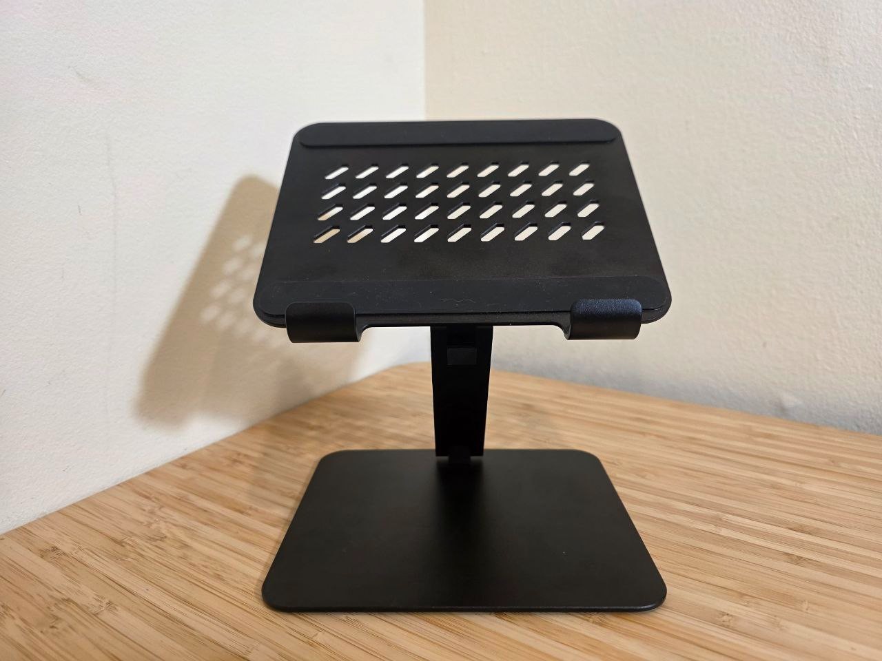 Desktop Tablet Stand Adjustable Height Portable Ergonomic Phone & iPad Holder
