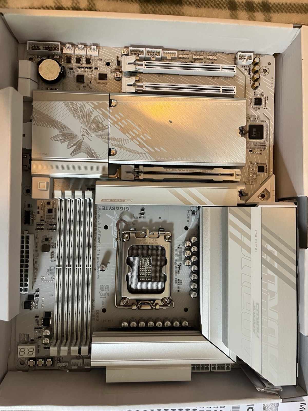 GIGABYTE B860 AORUS ELITE WIFI7 ICE ATX LGA1851 DDR5 Gaming Motherboard