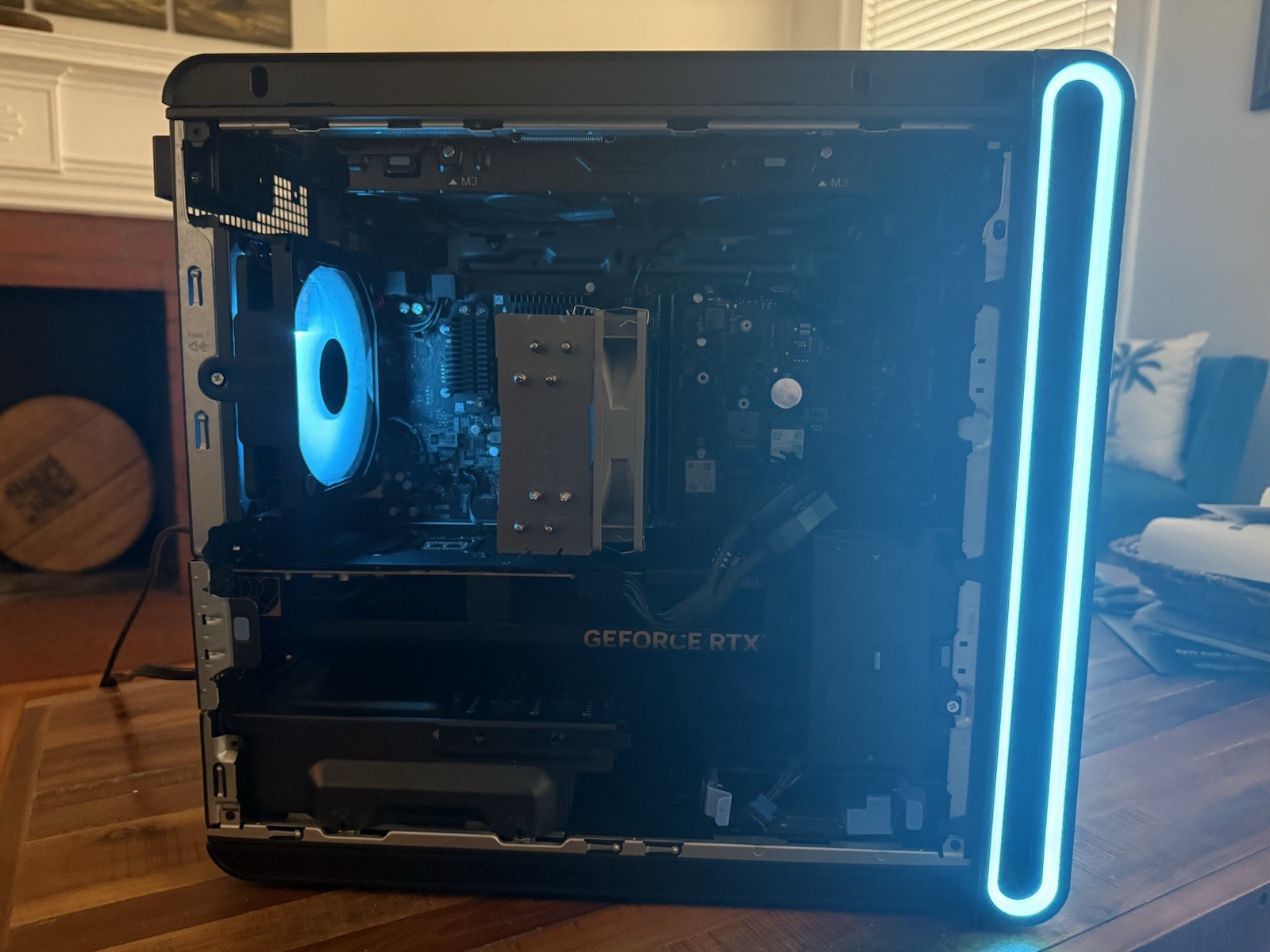 Alienware Gaming PC- ACT1250- RTX 4080 – Core Ultra 7 265F – Warranty