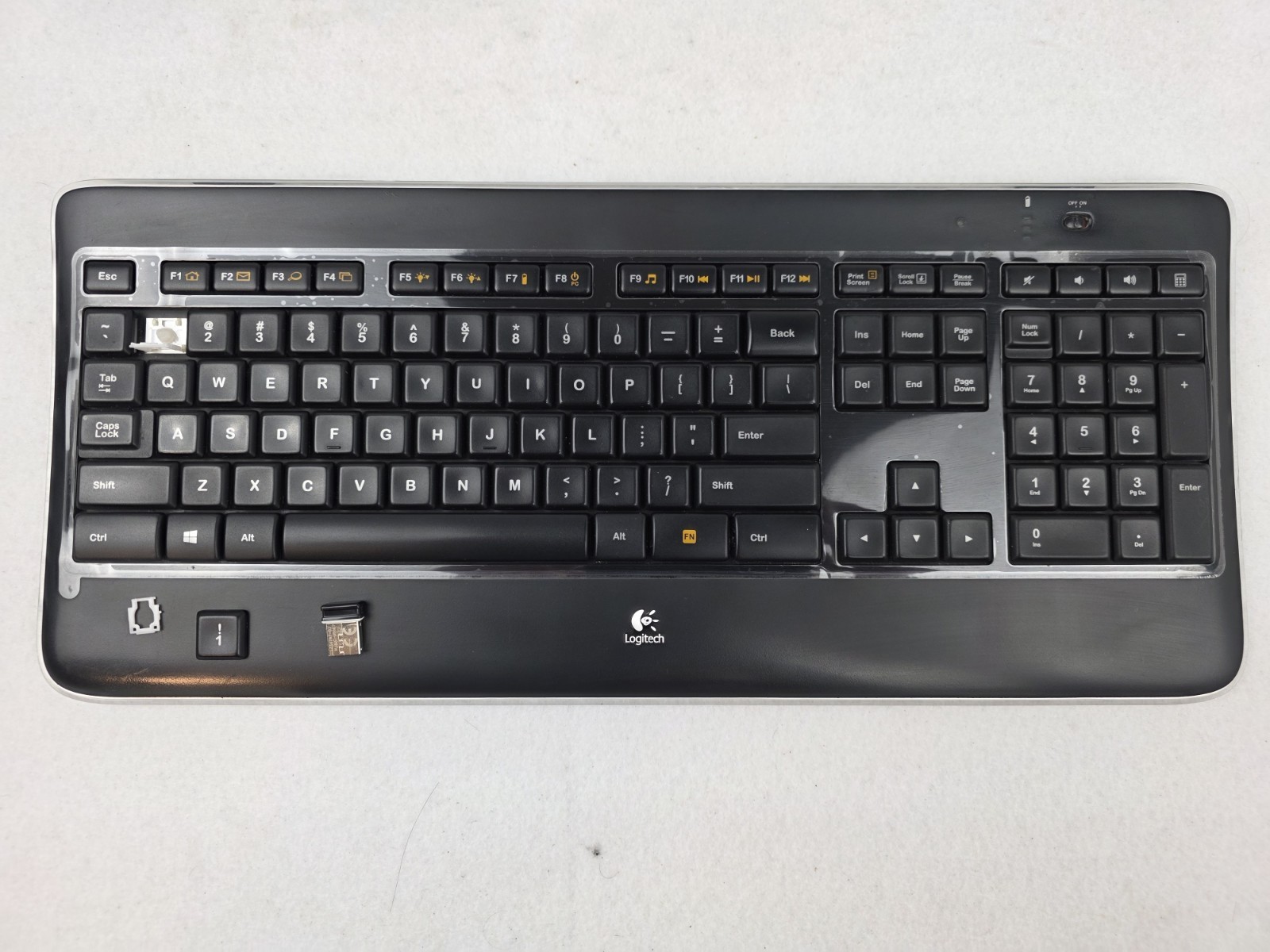 Logitech K800 Illuminated Lit Up Wireless Keyboard With Dongle – Working *READ*