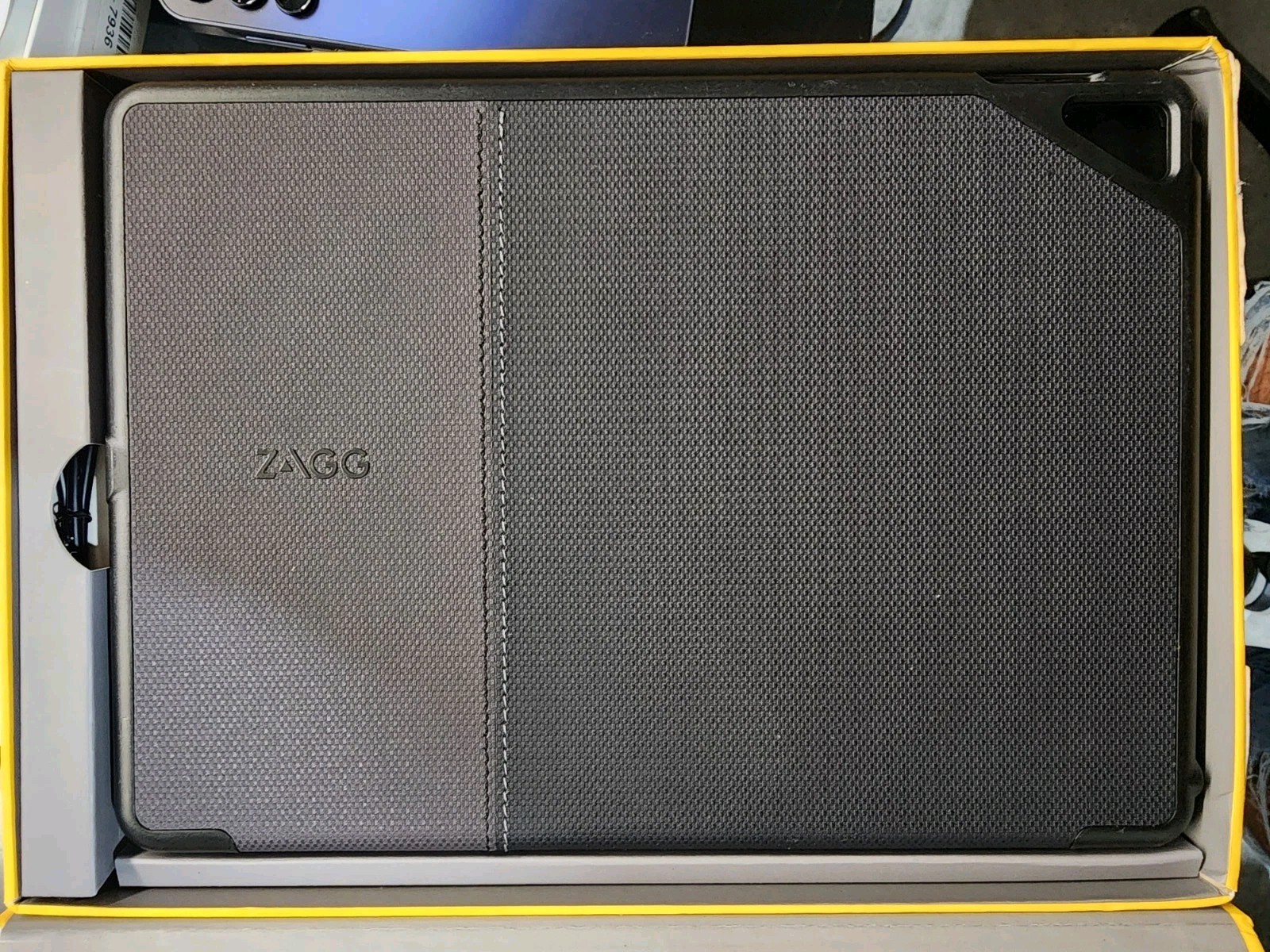ZAGG Folio Bluetooth Keyboard Case for Apple iPad Pro 1st Gen 9.7” Black