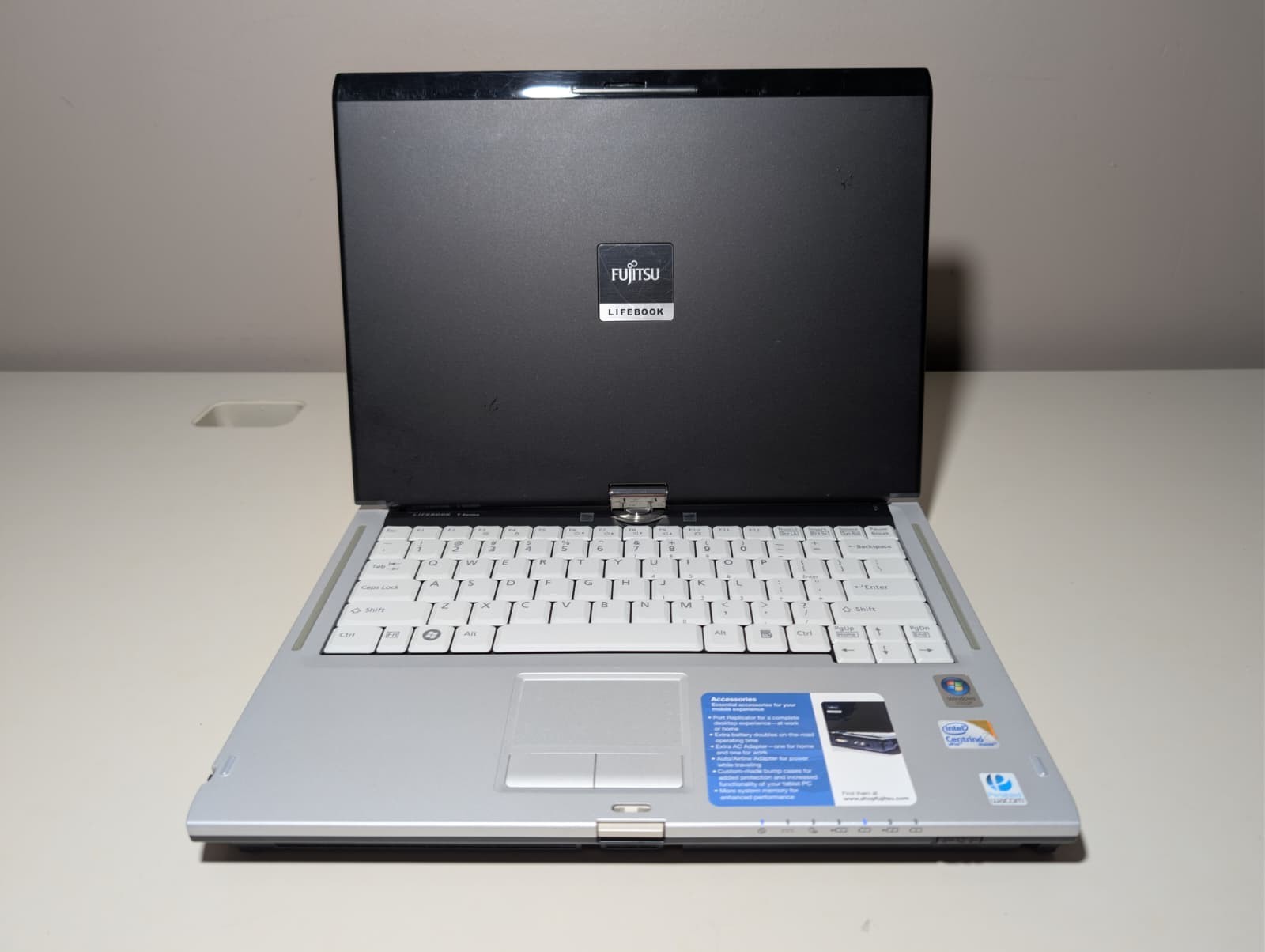Fujitsu LifeBook T5010 2-in-1 | C2D P8600 8GB RAM 180GB SSD | Win 10 Pro RARE