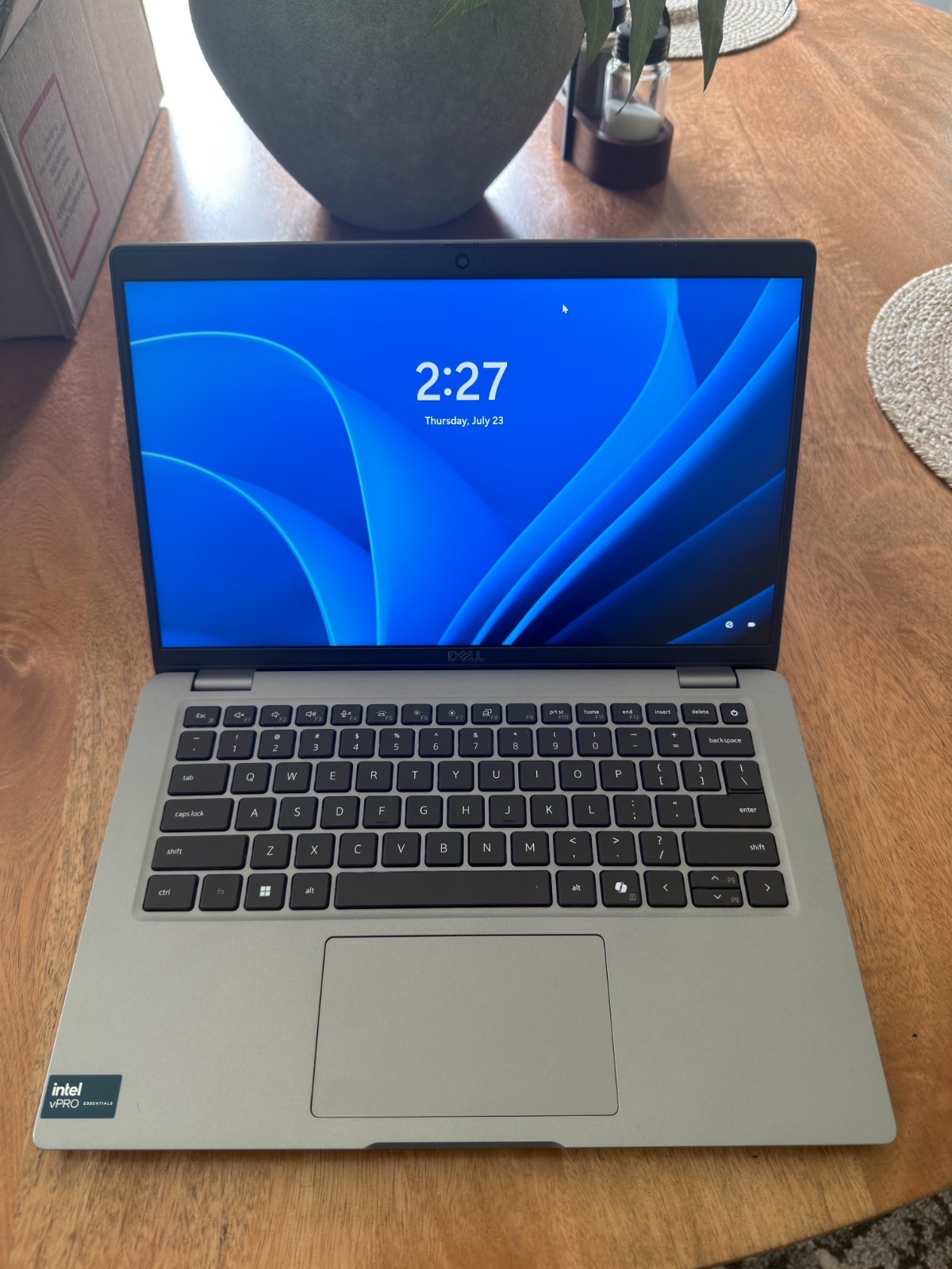 Dell Latitude 5450 14″- Ultra 7 155U – 32GB RAM – 512GB SSD – Good Used