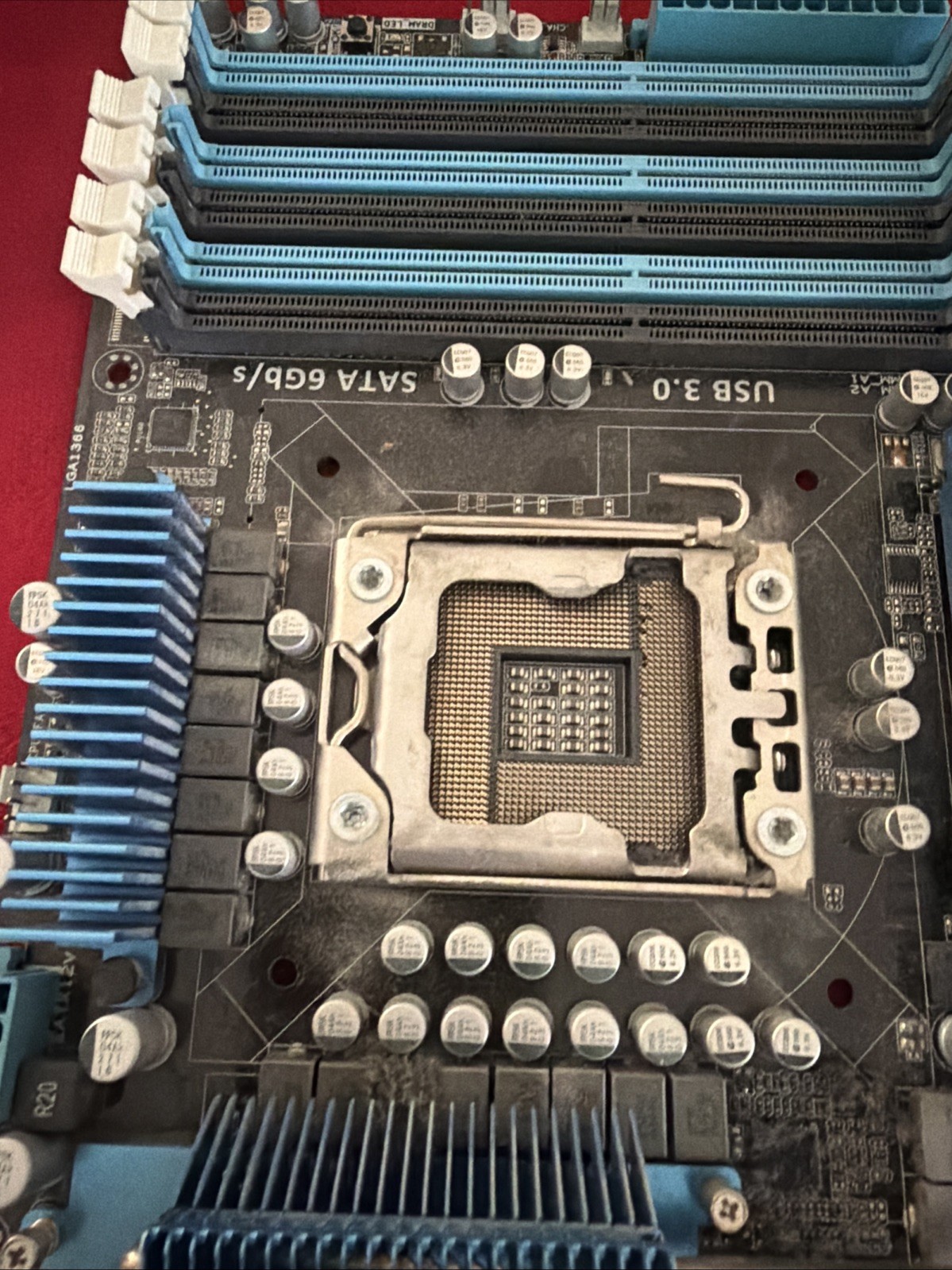 ASUS P6X58-E LGA1366 DDR3 MOTHERBOARD Used