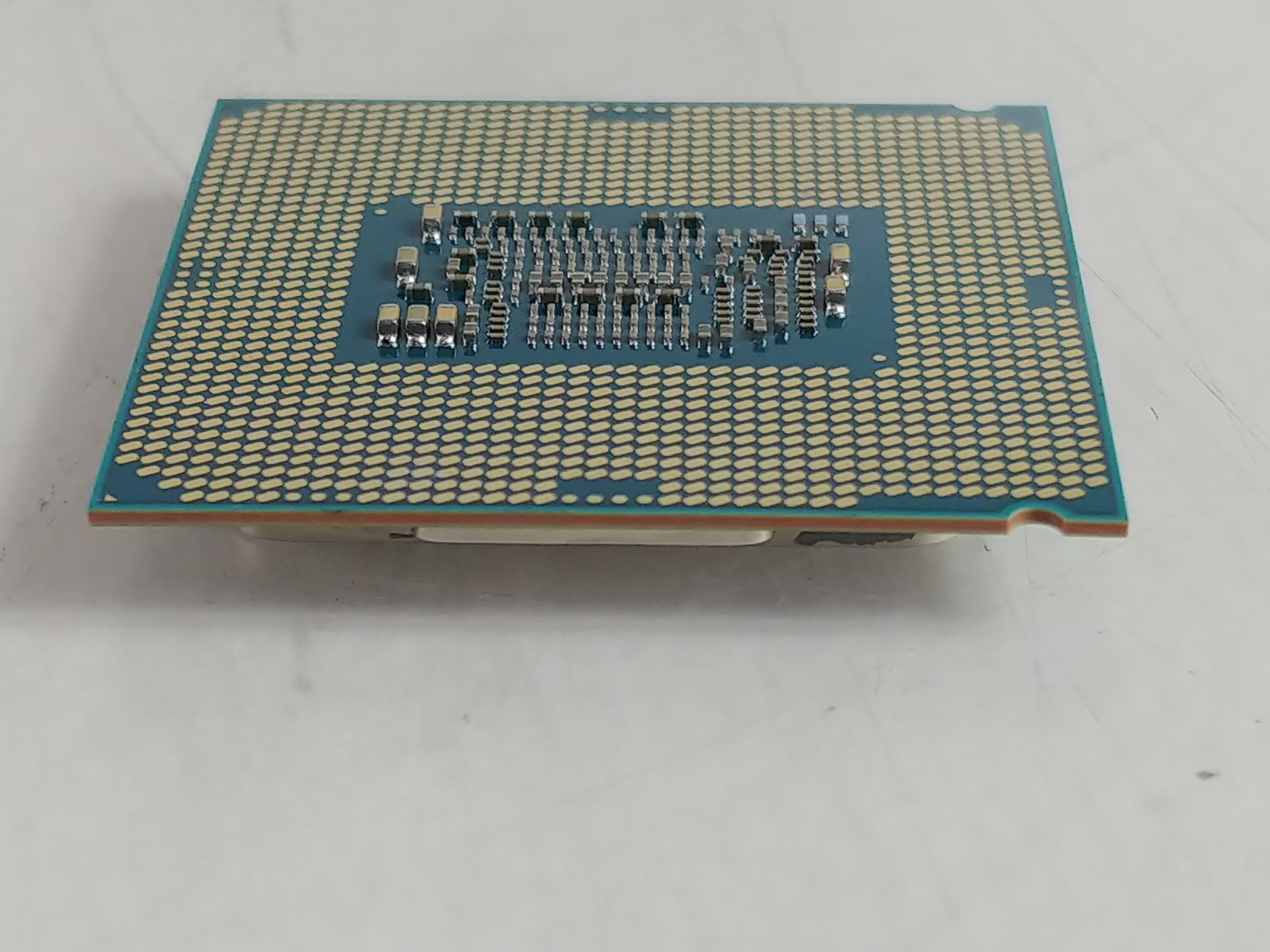 Intel Core i5-7500 3.4 GHz 8 GT/s LGA 1151 Desktop CPU Processor SR335