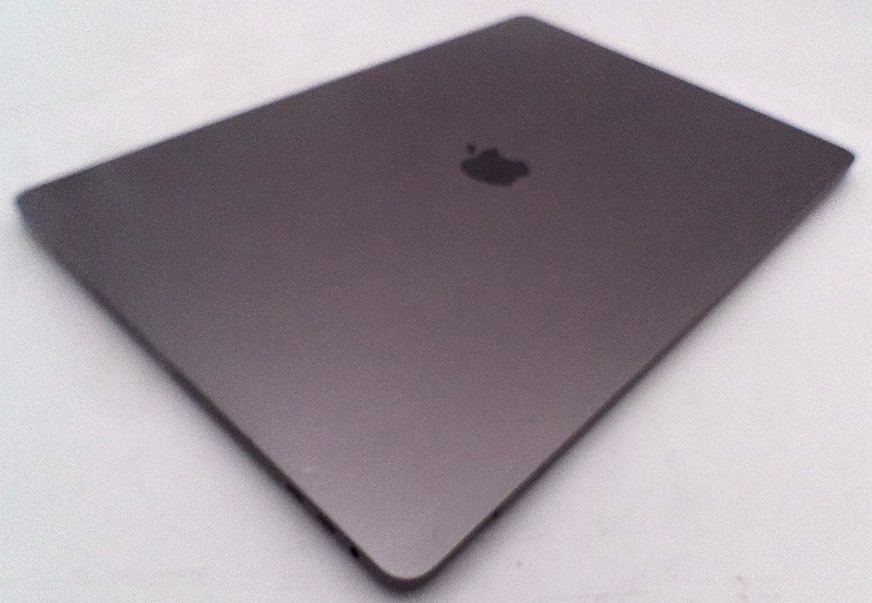 APPLE MACBOOK PRO A2141 16-INCH, 2019, i9-9980HK, 16GB, 1TB, 89% Battery