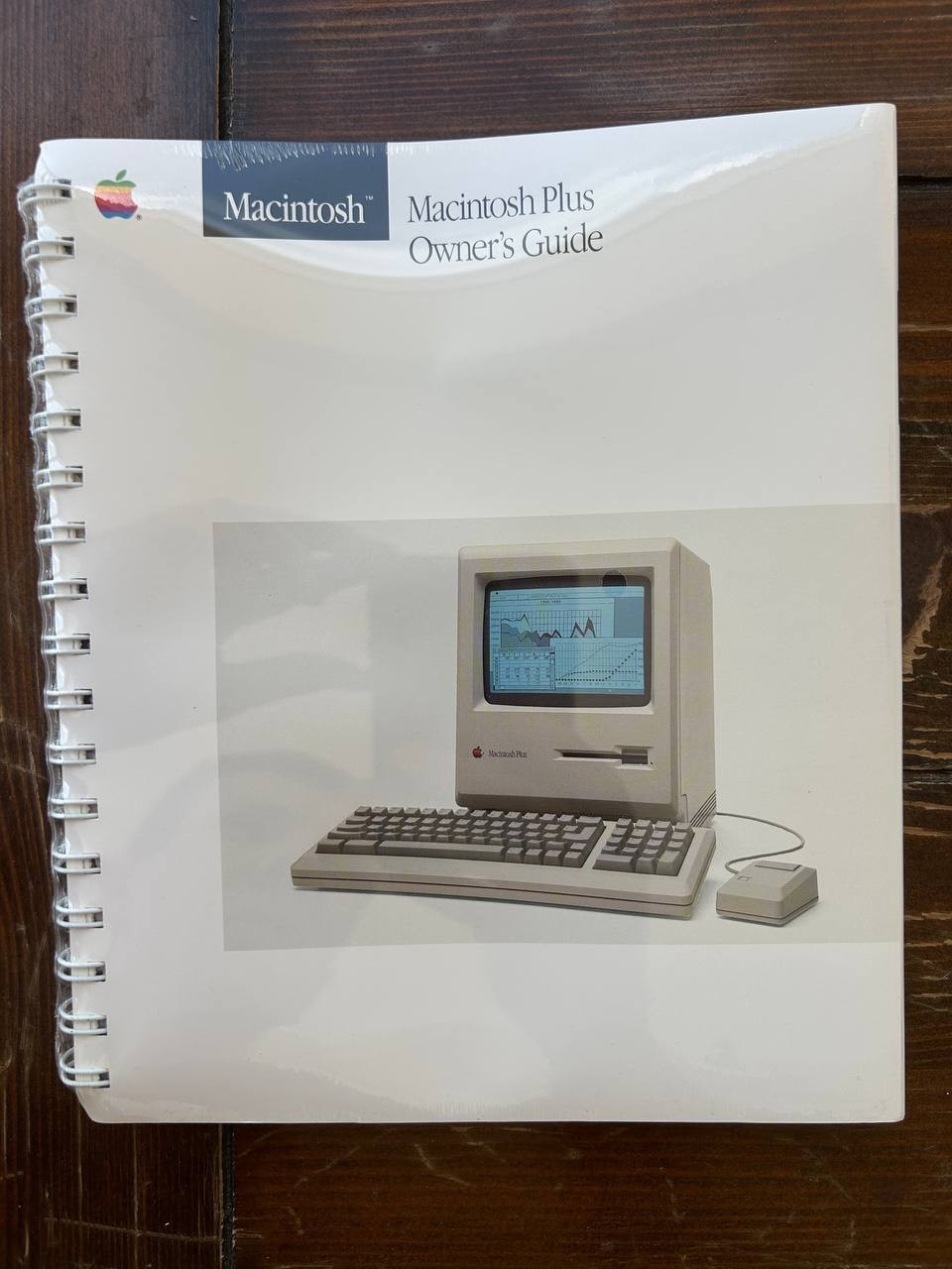 Apple Macintosh Plus Owner’s Guide User Manual 030-1242-A. Sealed. #2