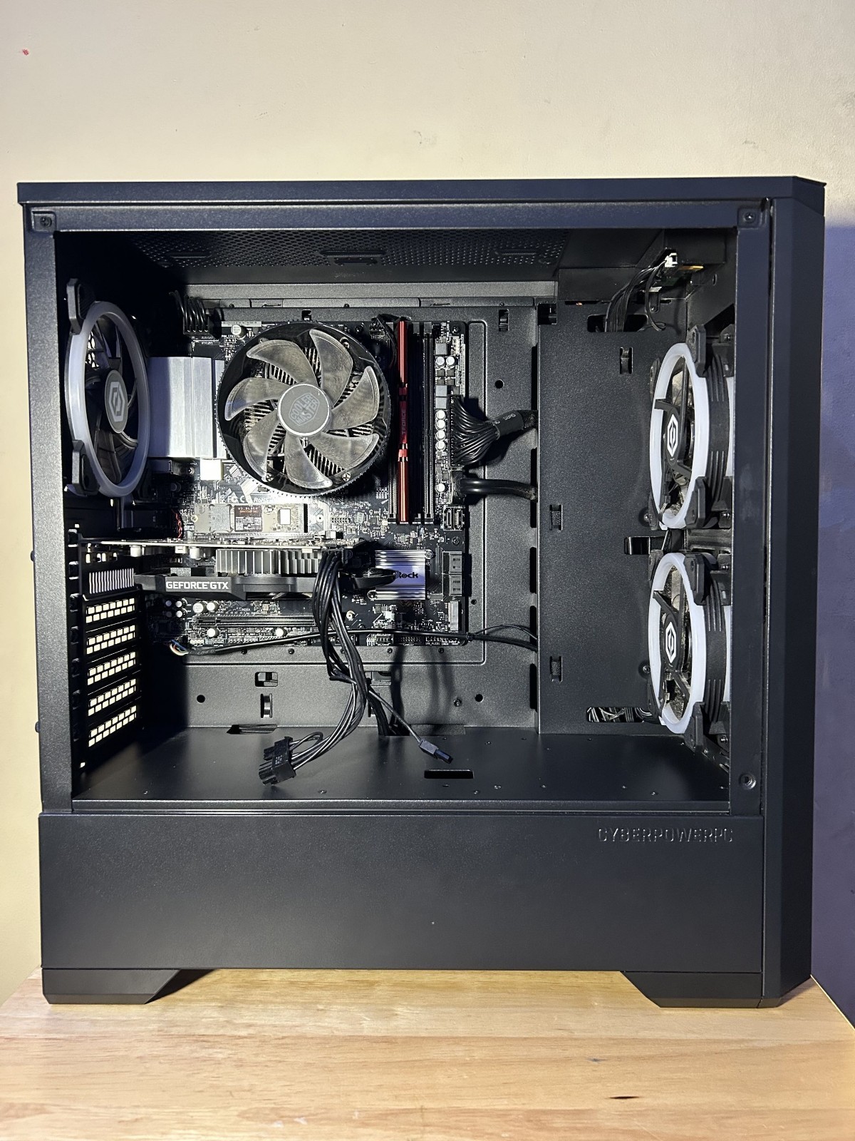 CyberPowerPC Gaming Desktop AMD Ryzen 3 4100 GTX 1650 8GB RAM 500GB SSD Win 11