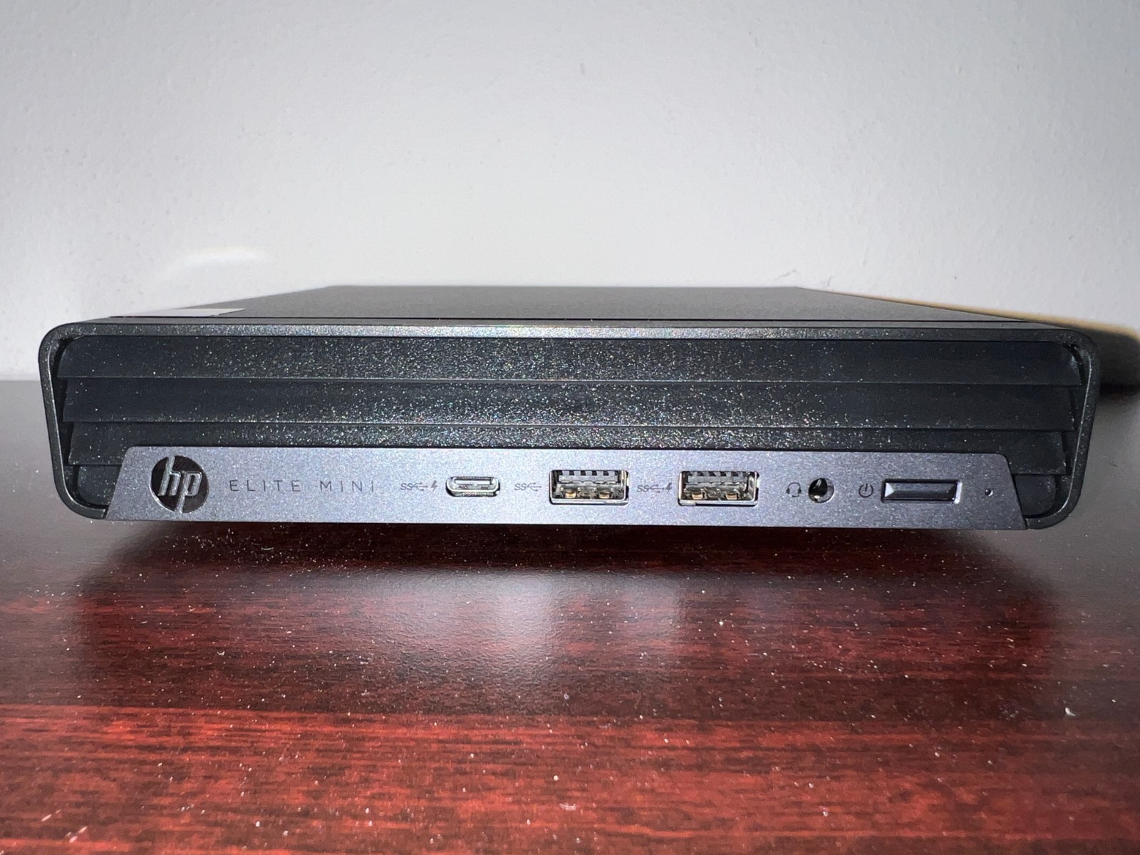 HP Elitedesk 800 G9 mini vPRO: i7 4.90Ghz, 16GB RAM, 512GB NVMe, Win 11 Pro.