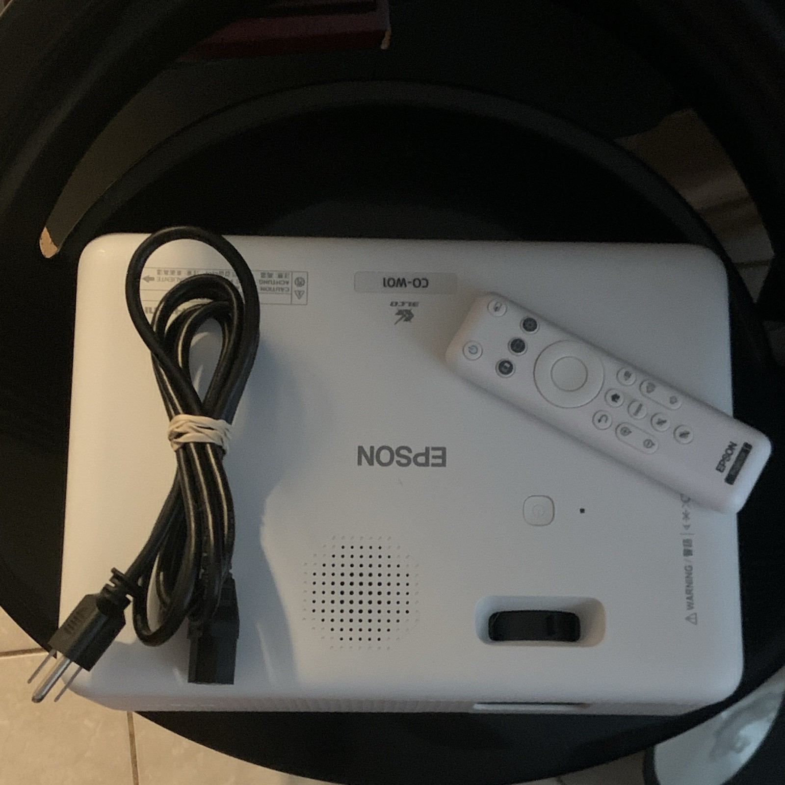 Epson CO-W01 3LCD Projector 1280×800 3000 Lumens HDMI USB White Remote