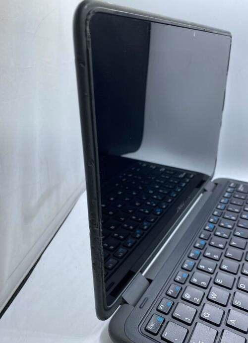 Dell Latitude 3190 2 in 1 11″ Intel Pentium N5030 @1.10GHz 4GB RAM 128GB