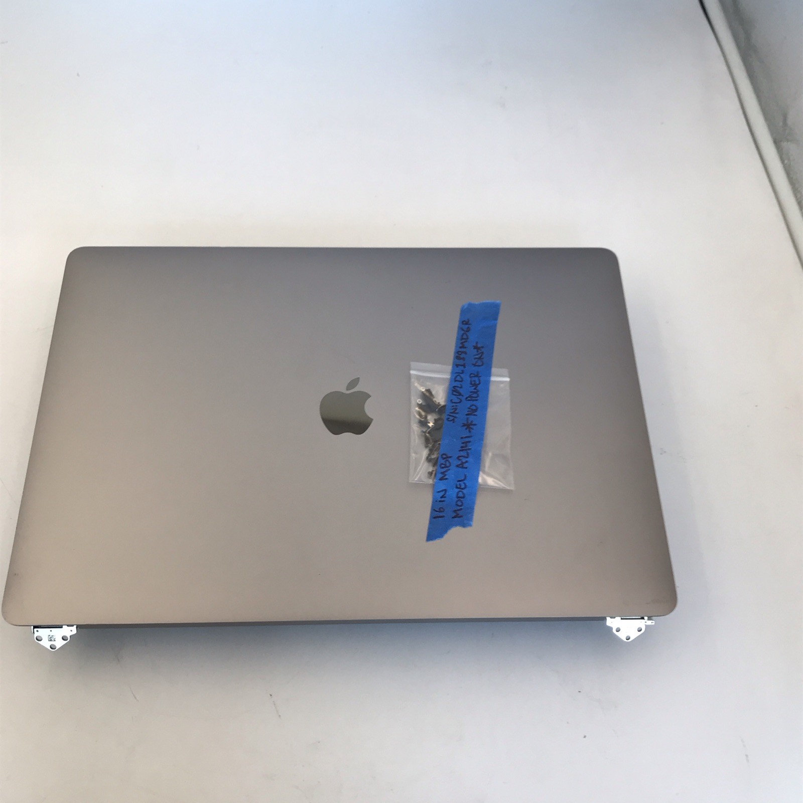 OEM Genuine Apple Macbook Pro 16″ A2141 LCD Display Assembly Gray