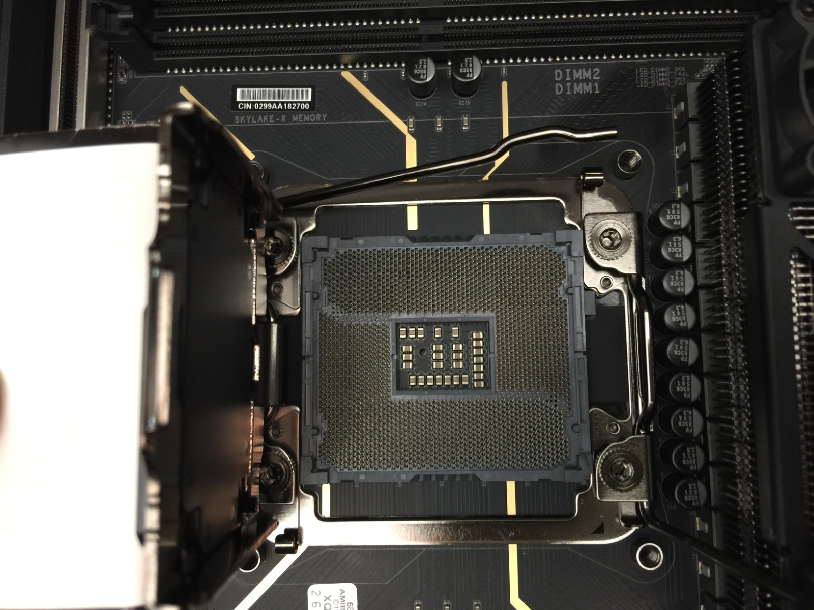 EVGA X299 Dark Intel X299 DDR4 LGA 2066 Intel X299 EATX 151-SX-E299-KR