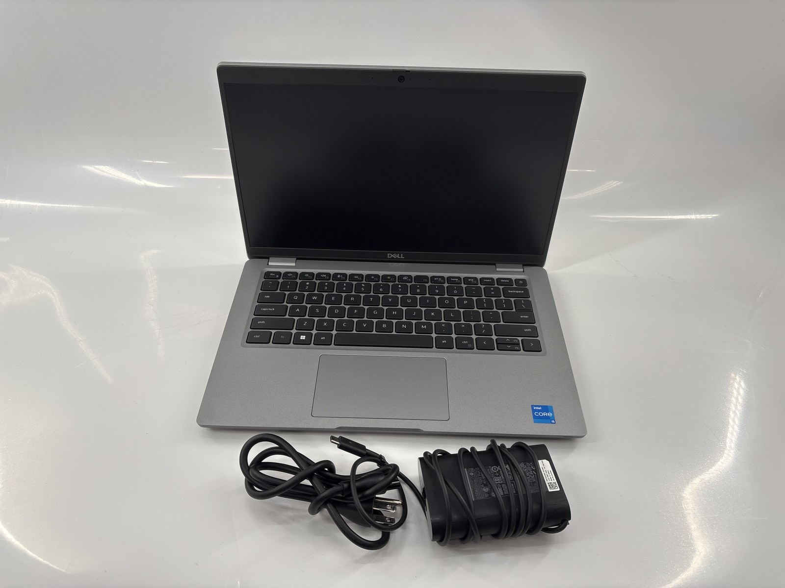 Dell Latitude 5430 14″ Core i5 | 16GB 512GB-SSD | Fair Condition*