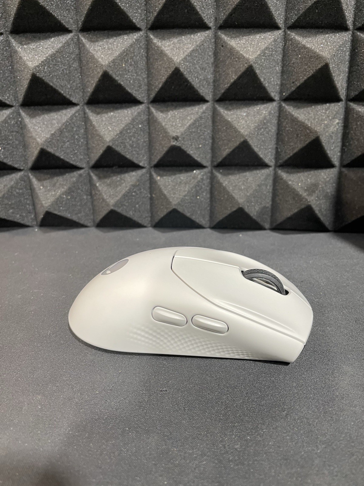 Alienware AW720M Tri Mode Wireless Gaming Mouse Bluetooth USB C Tested