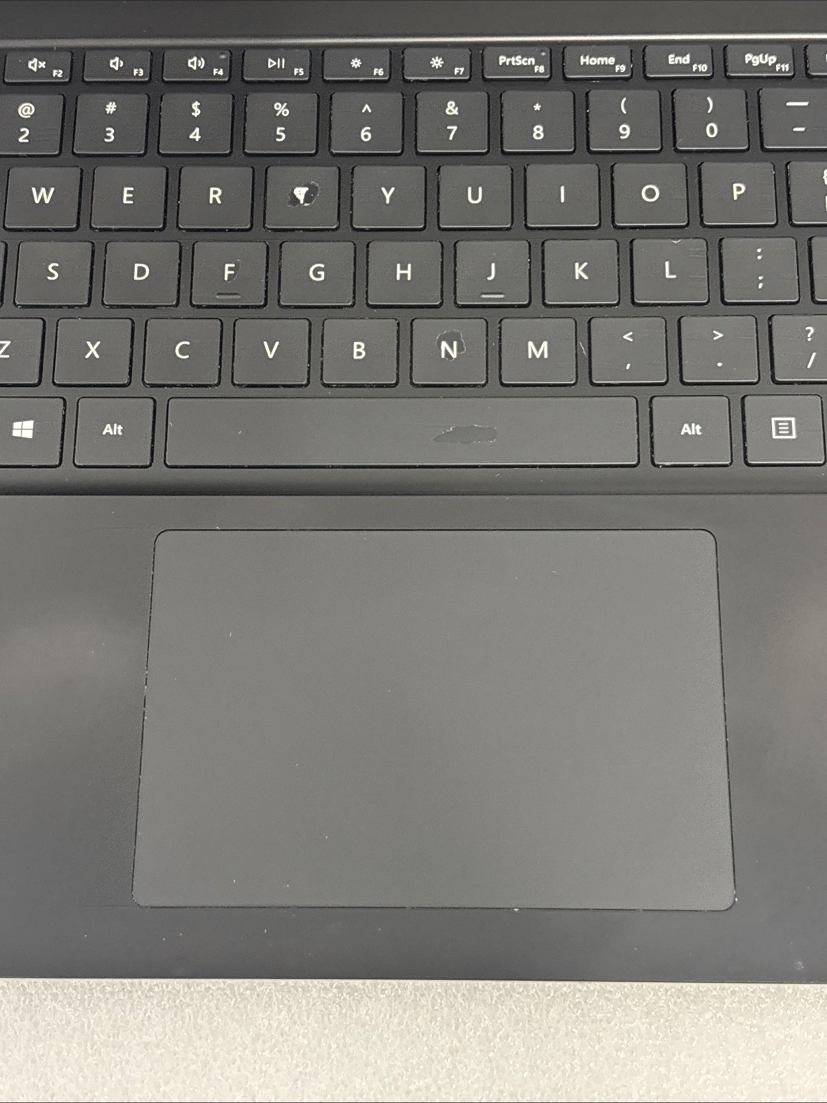 Microsoft Surface Laptop 4 13.5″ (512GB SSD Intel Core i7-1185G7 16GB) *Read*