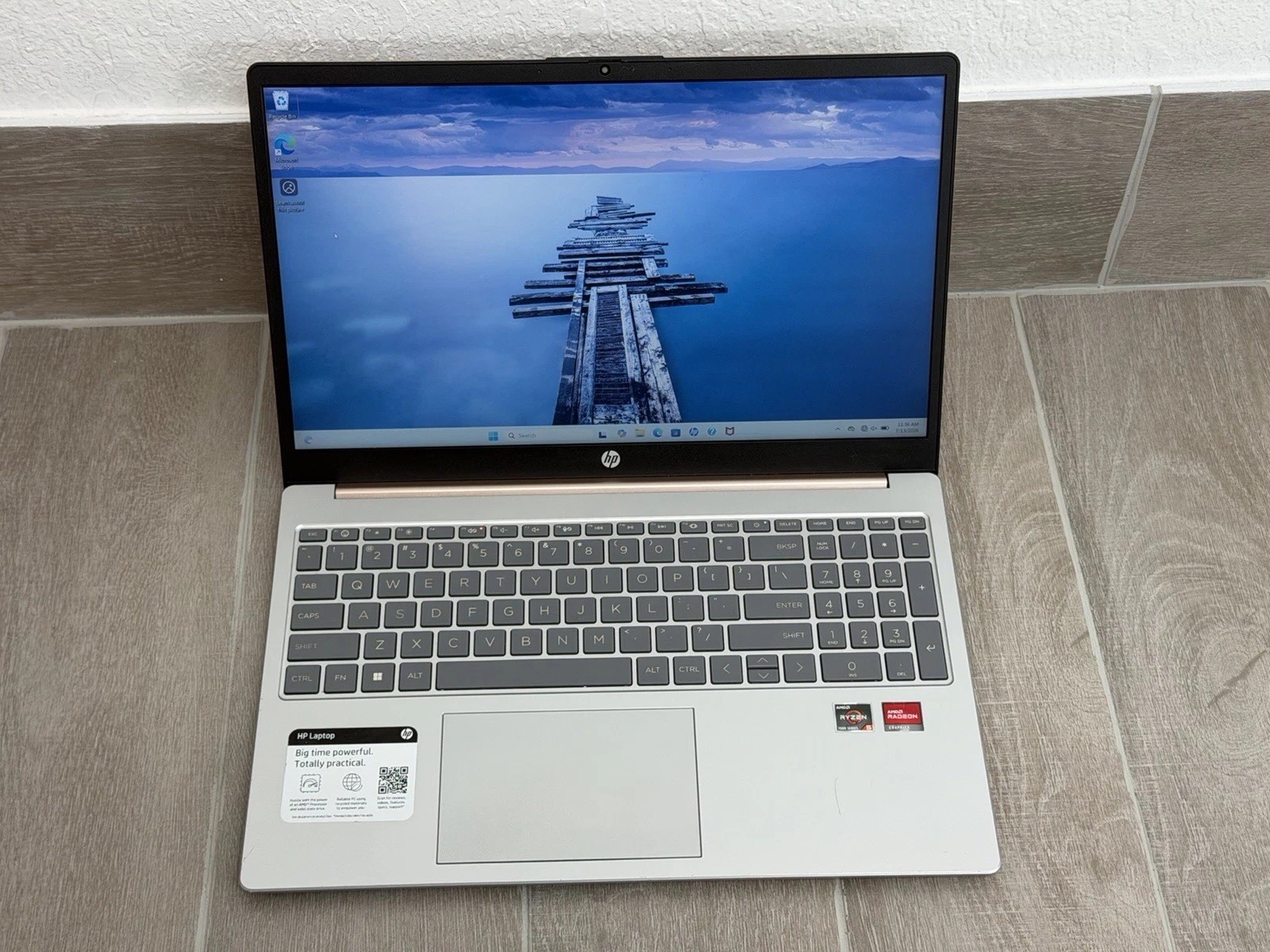 HP Laptop 15-FC0039WM 15.6″ AMD Ryzen 5 7520U 2.80GHz 8GB RAM 256GB NVMe Win-11