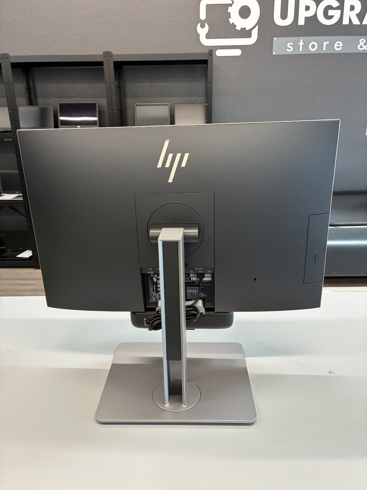 All-in-one HP EliteOne 800 G4 23.8″/ i7-8700 / RAM 32Gb / SSD 512Gb / Win 11