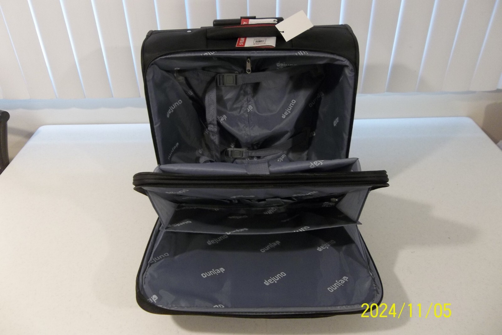 Briefcase Computer Case Dejuno Model PRC22-BK Rolling 17″ Laptop One Size Black