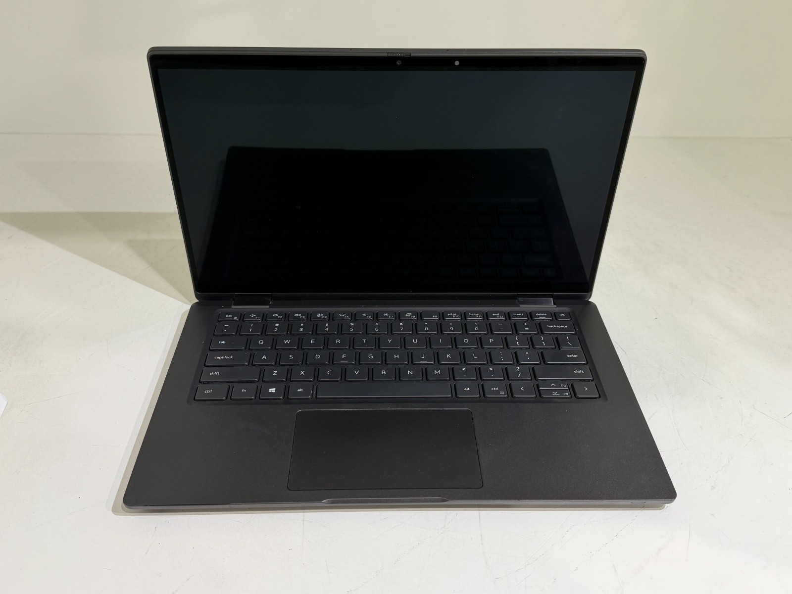 Dell Vostro 3420 Intel Core i7-1255U 1.70GHz 16 GB RAM 512 GB SSD Win 11 read