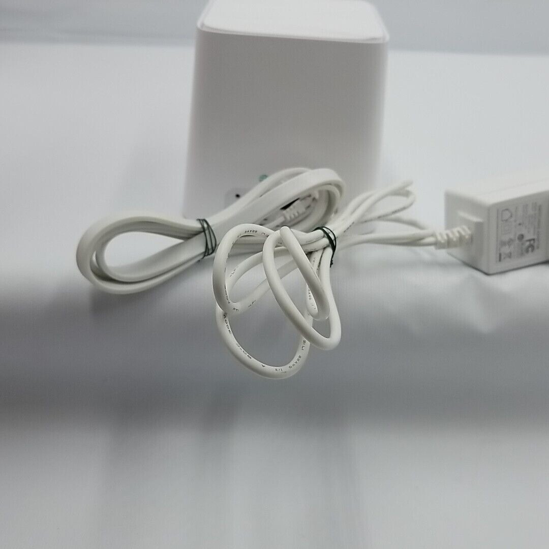 Meshforce Whole Home Mesh WiFi System Model M1 W/ Power Cord ==