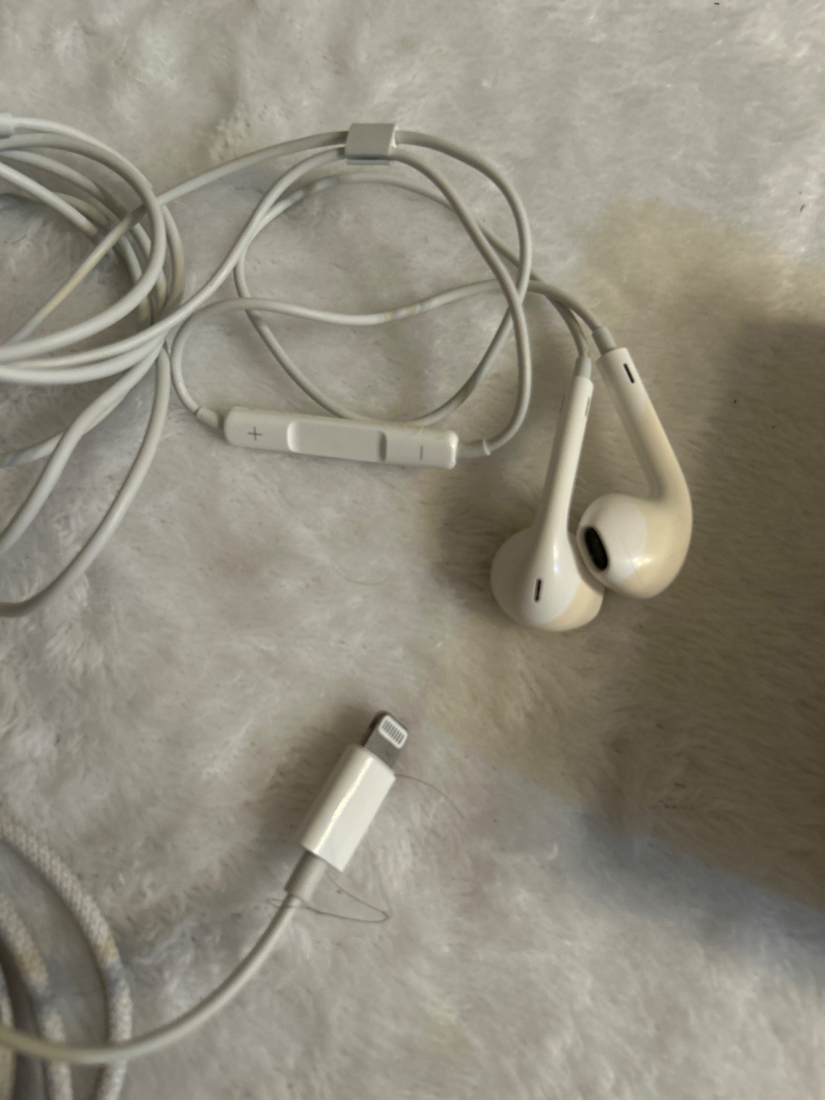 Apple keyboad &Other accessories bundle